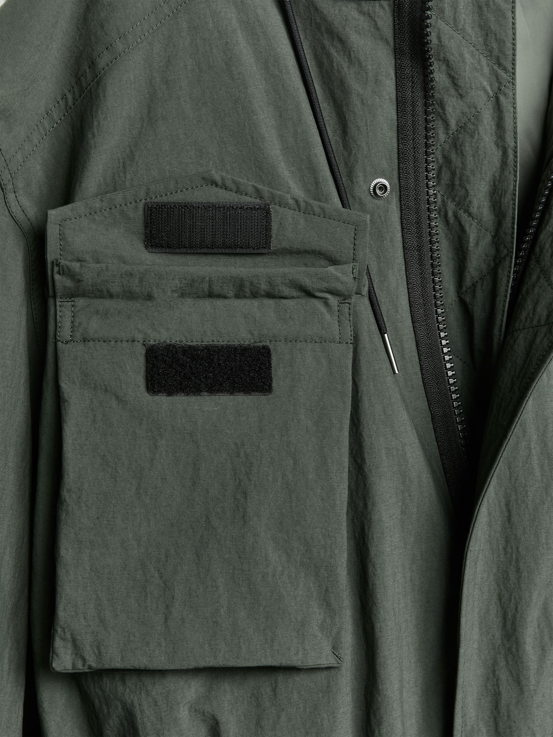 Daunenexpeditionsparka  2021 - Dunkelgrün - Relaxed Fit - Herren - StillMedia/DescriptiveStillLife - 1