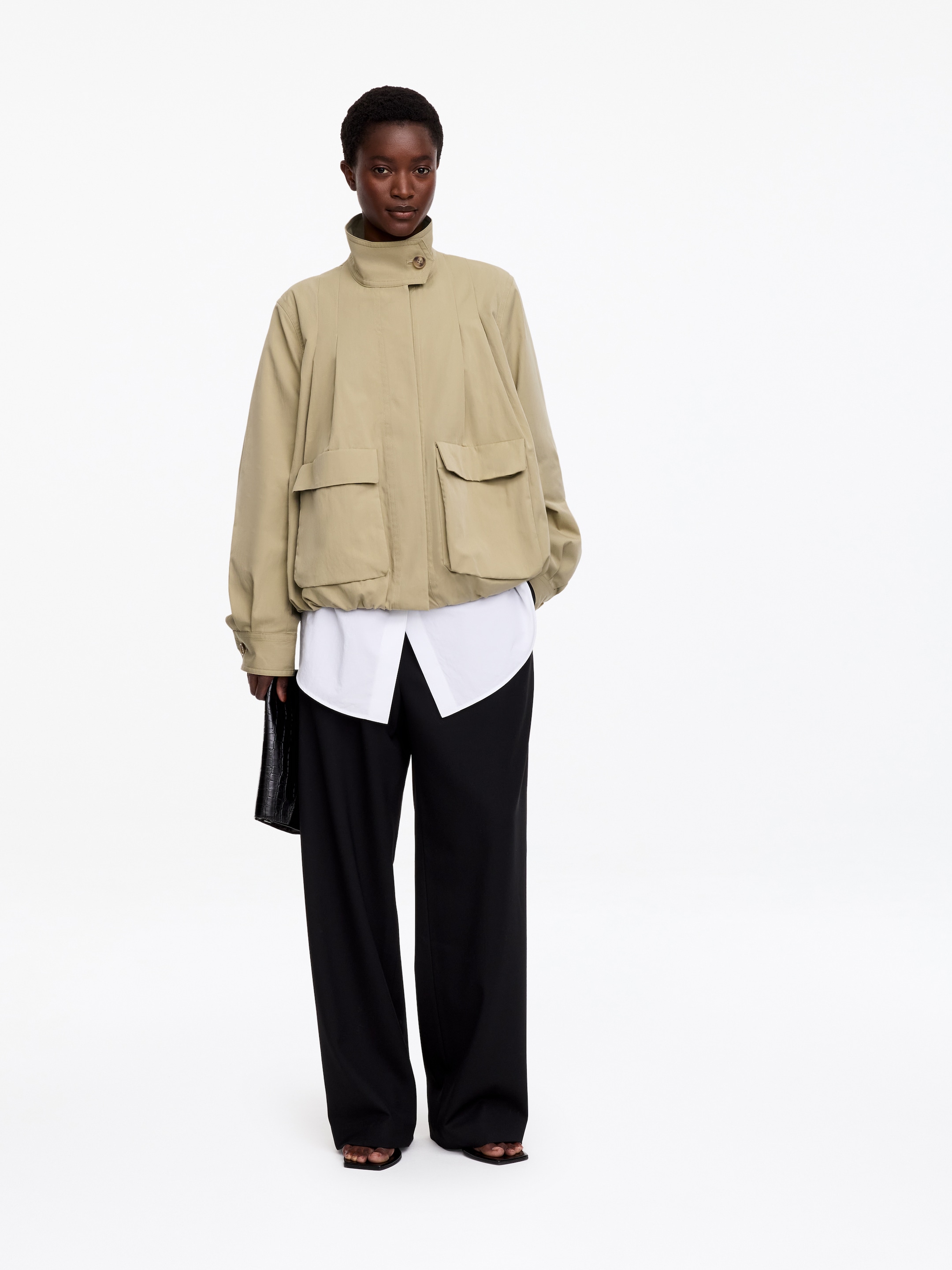 Chaqueta abullonada-Beige-18266