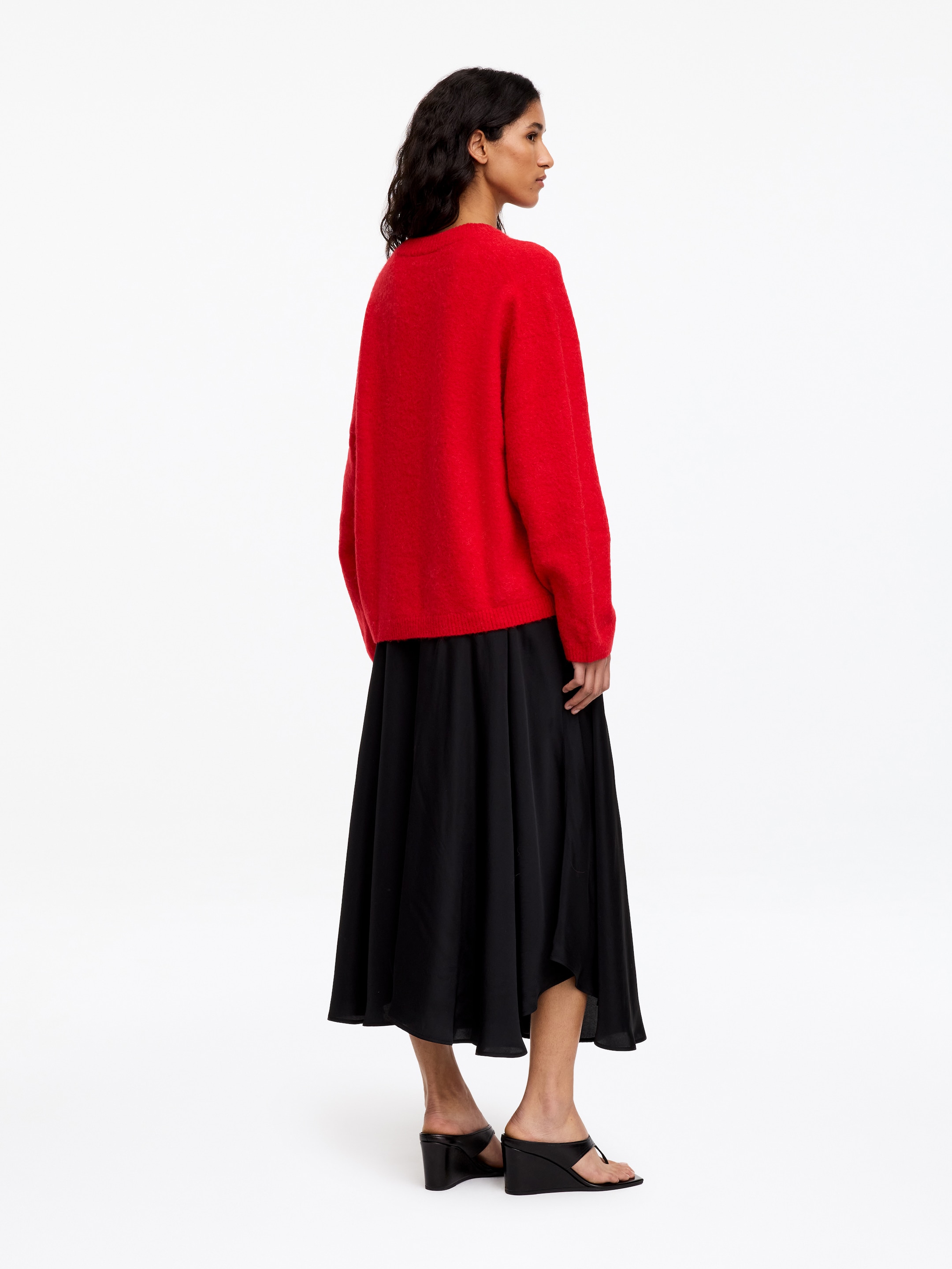 Alpaca-Wool Blend V-Neck Jumper - Red - Loose fit - women - StillMedia/Lookbook - 4