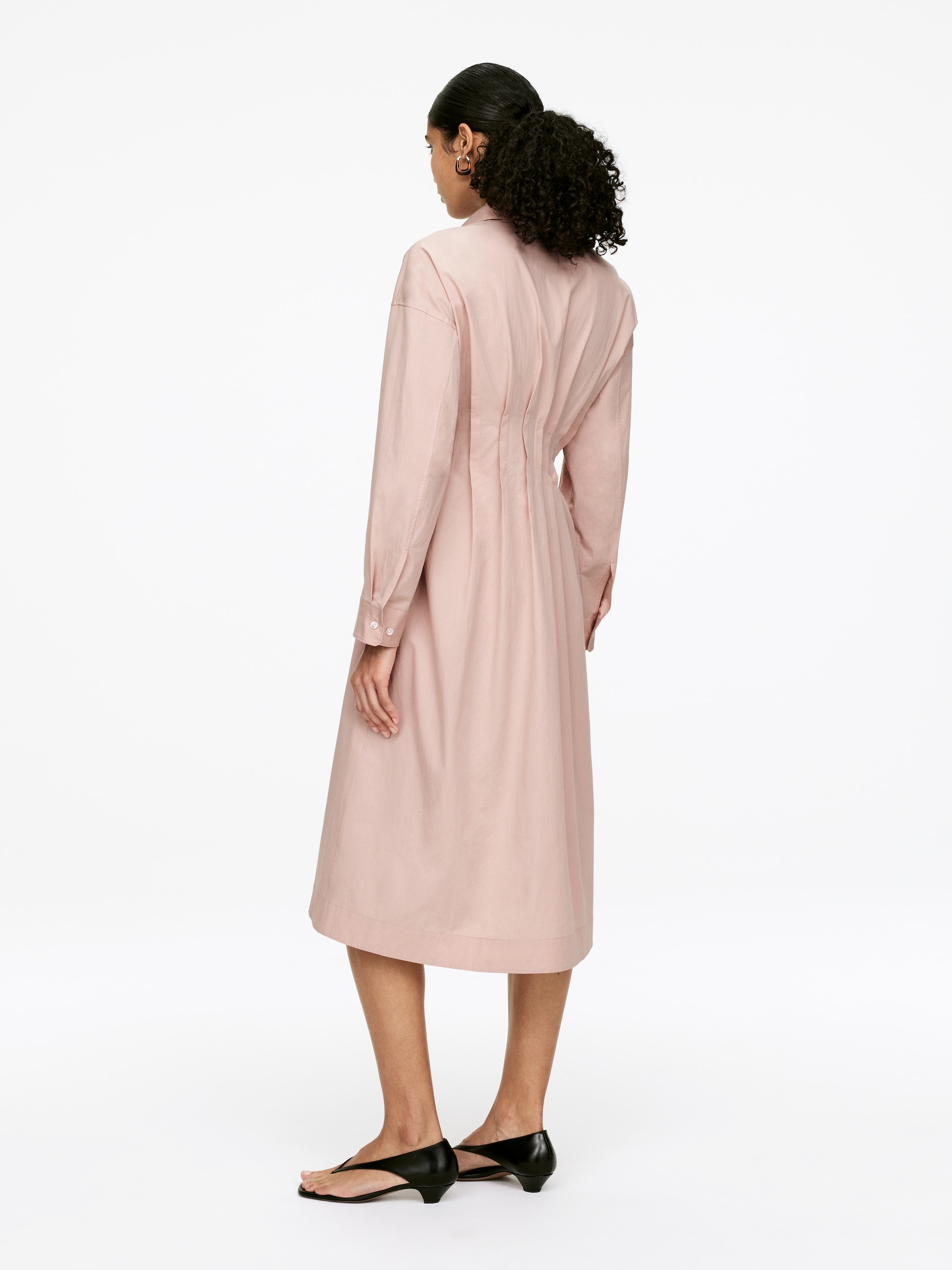 Größeres Bild anzeigen: Hemdkleid mit Falten - Blasses Hellrosa - Ladies | H&M AT 3