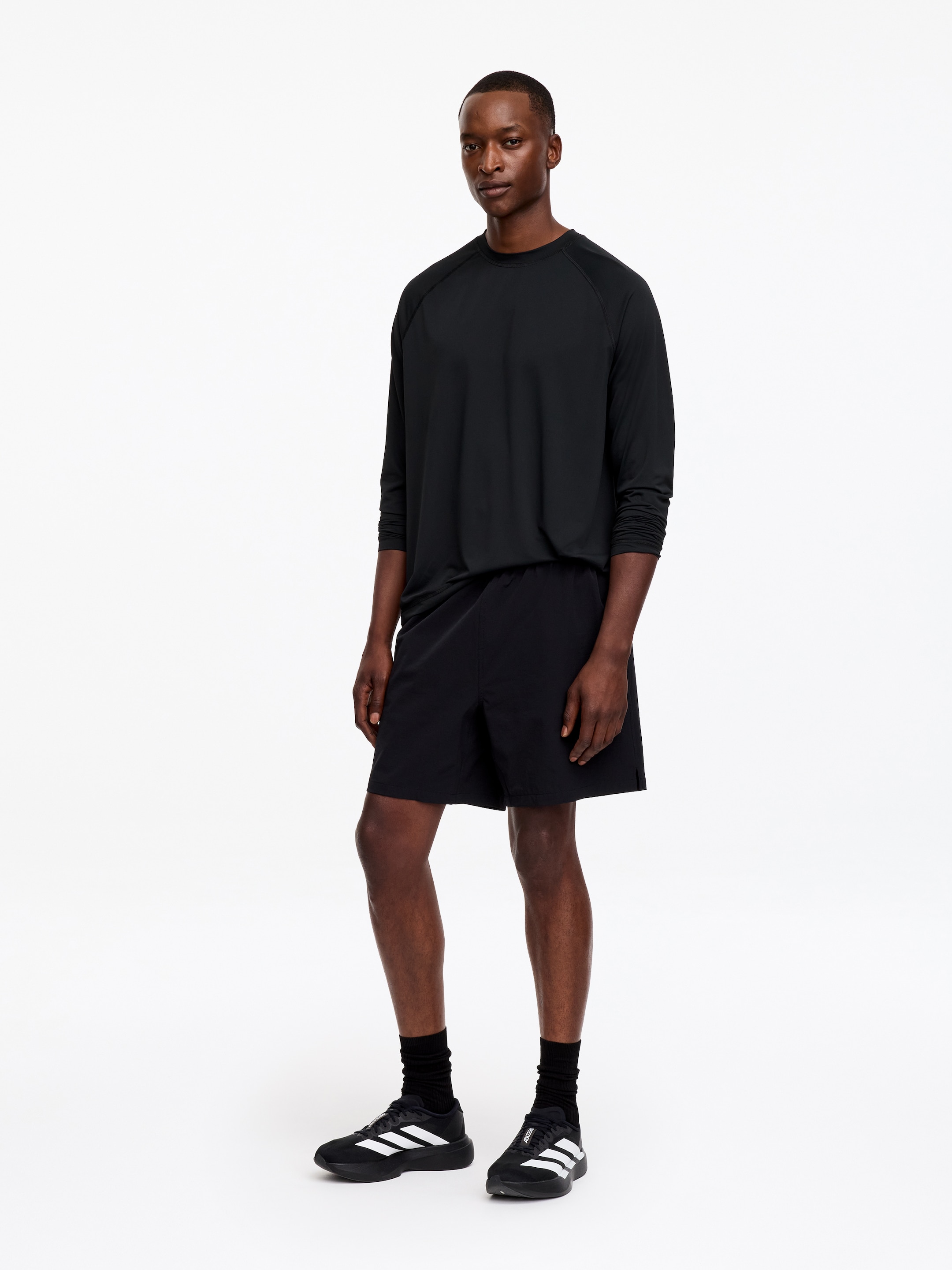 ARKET ACTIVE Langarmoberteil - Schwarz - Regular Fit - men - StillMedia/Lookbook - 4