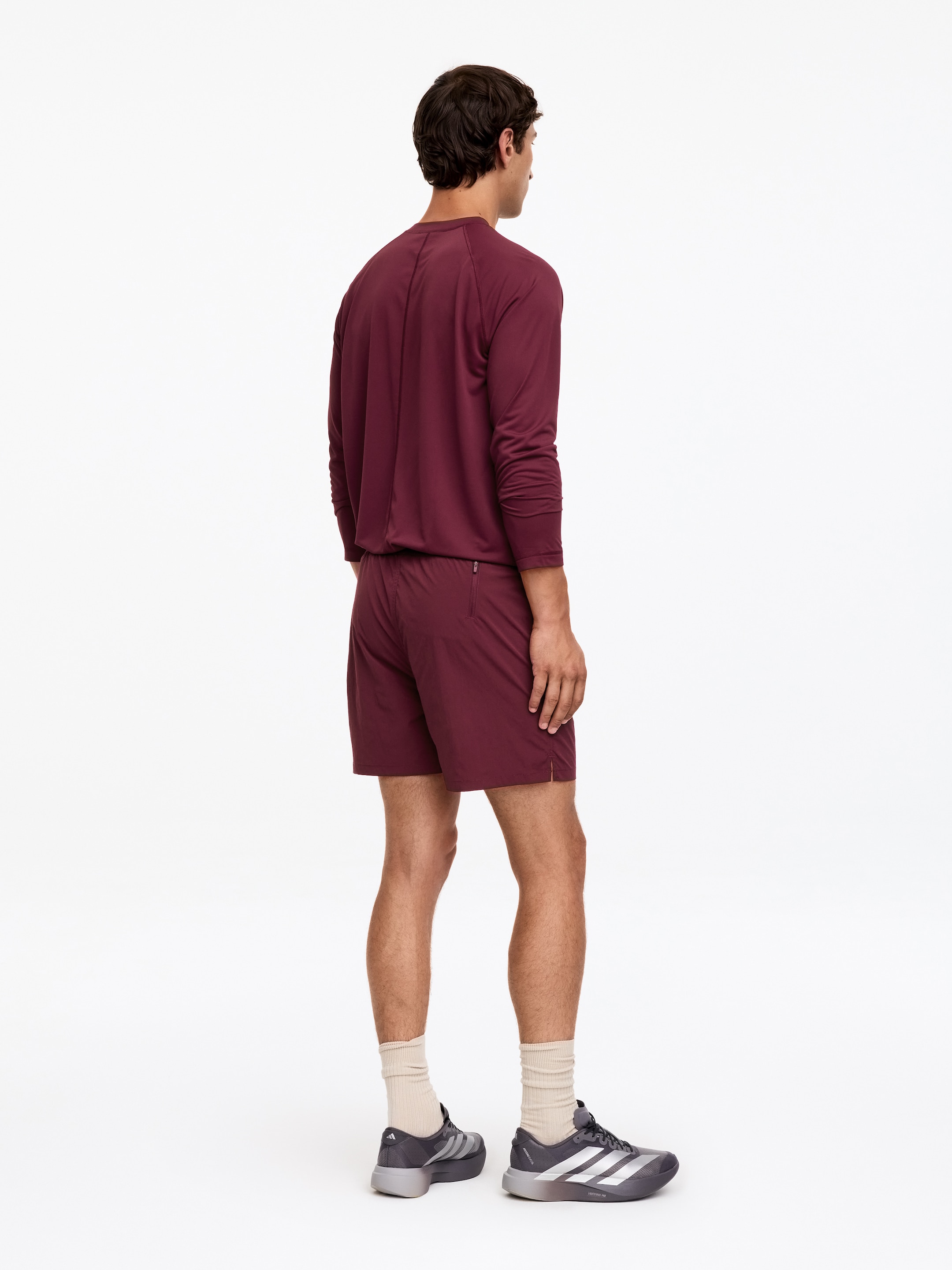 ARKET ACTIVE leichte Shorts - Dunkelrot - Regular Fit - Herren - StillMedia/Lookbook - 5