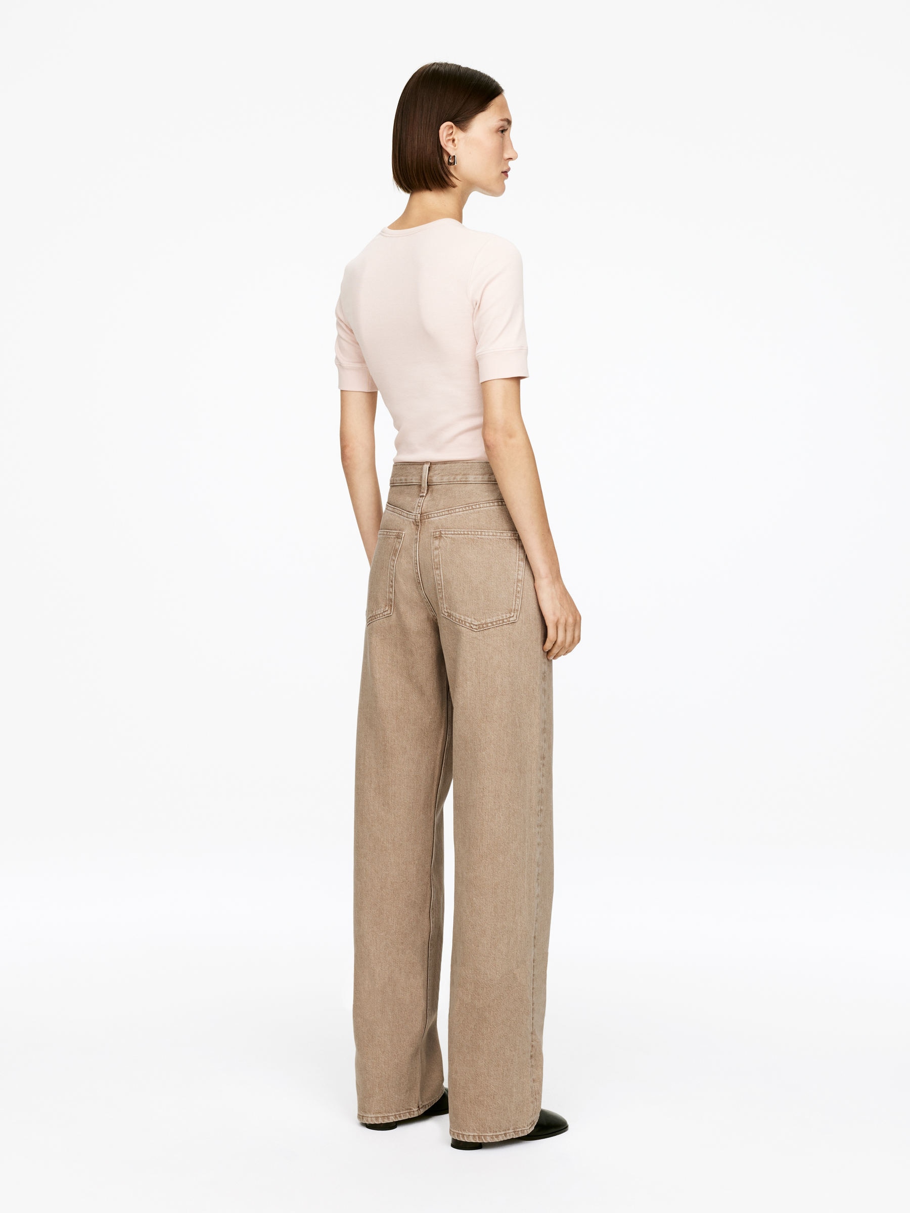 CORAL Wide Jeans - Beige - Relaxed Fit - Damen - StillMedia/Lookbook - 4