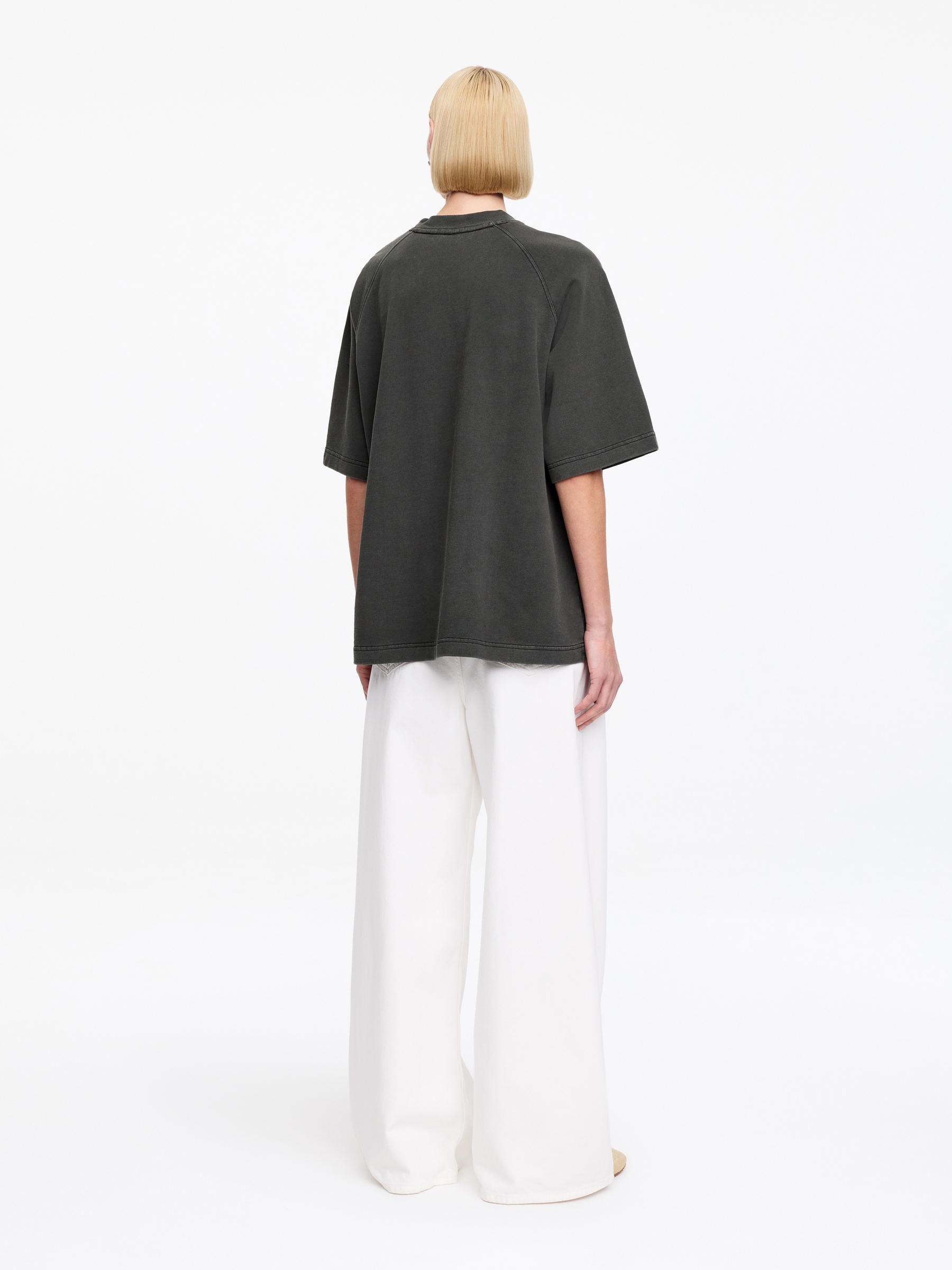 Bluza z krótkim rękawem - Czarny - Obszerny - Women - StillMedia/Lookbook - 2