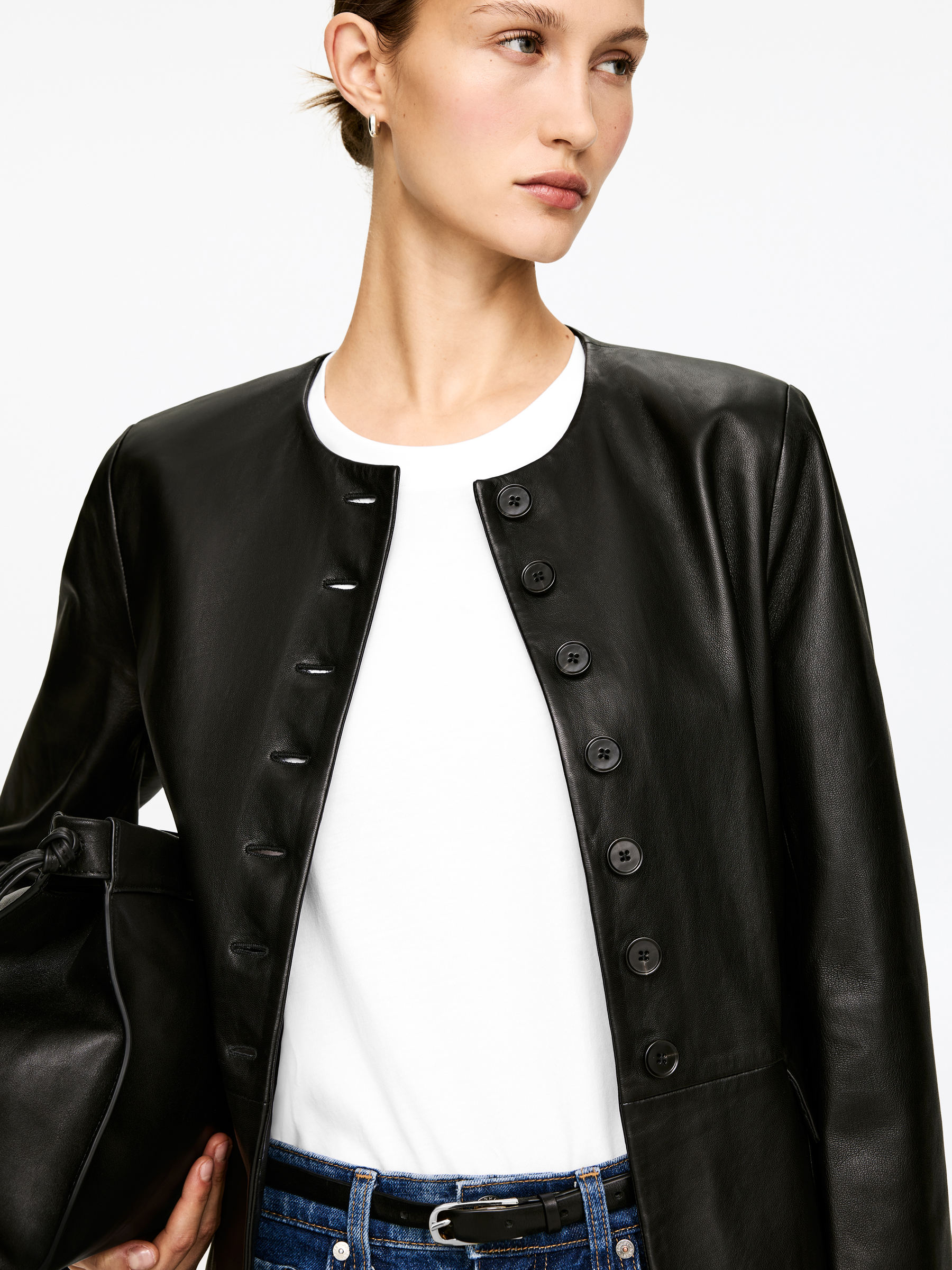 LILY Signature T-Shirt - White - Regular fit - Women - StillMedia/Lookbook - 64