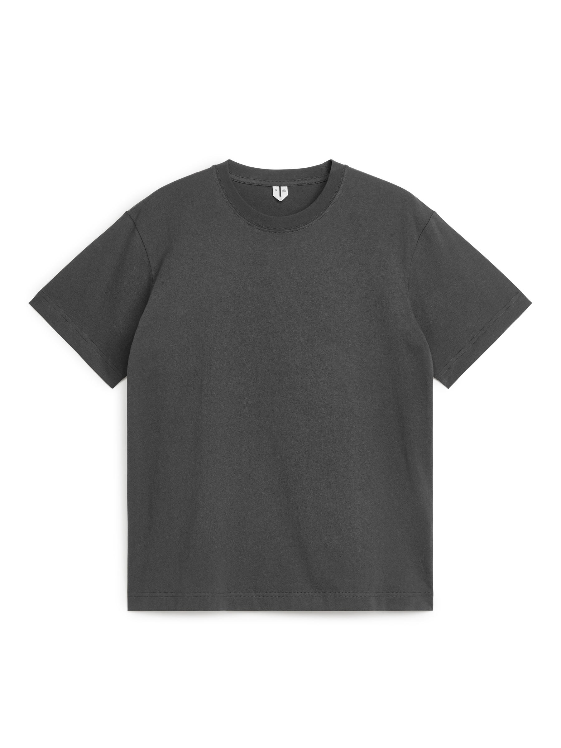 220 GSM Relaxed T-Shirt - Dark Grey - Regular fit - Men - StillMedia/DescriptiveStillLife - 1