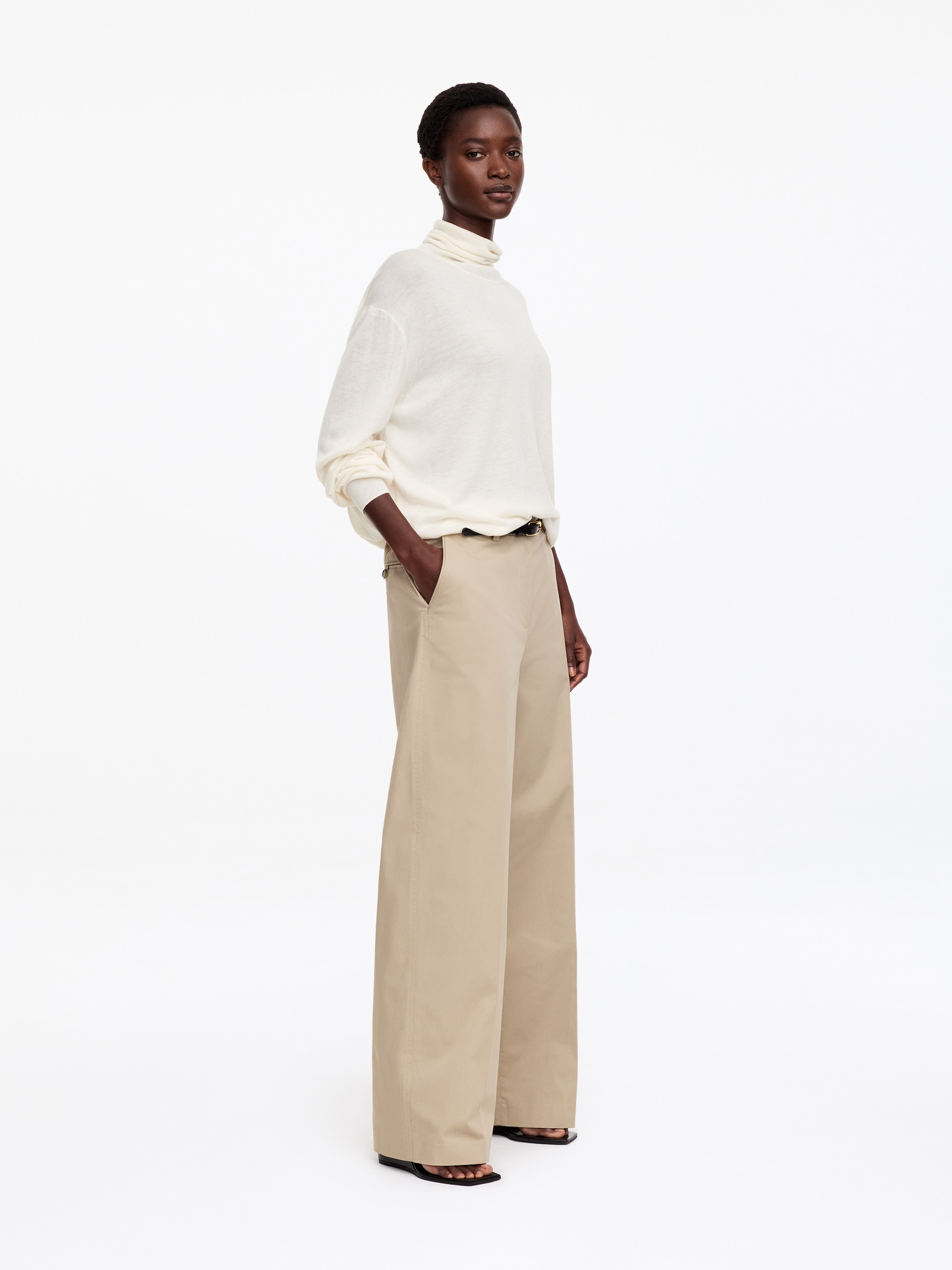 Jersey de cuello vuelto de lana y lyocell - Blanco roto - Corte holgado - women - StillMedia/Lookbook - 4