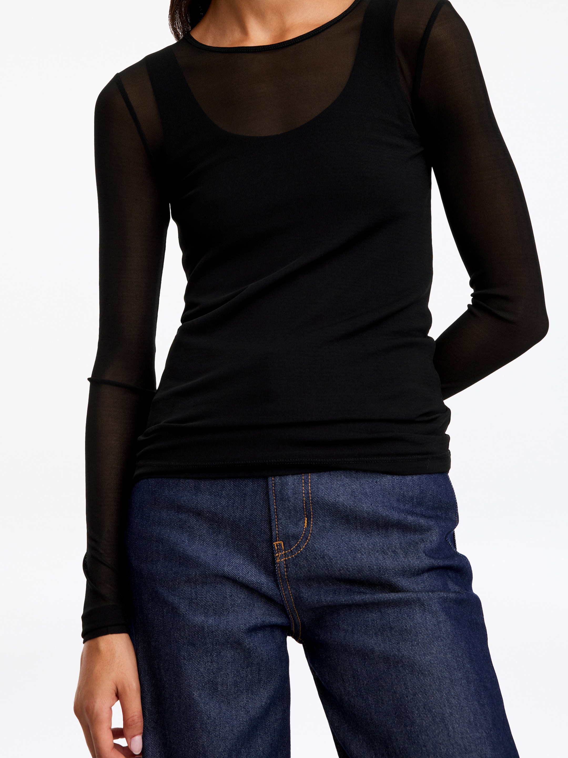 Schmales Seidenoberteil - Schwarz - Slim Fit - women - StillMedia/Lookbook - 10