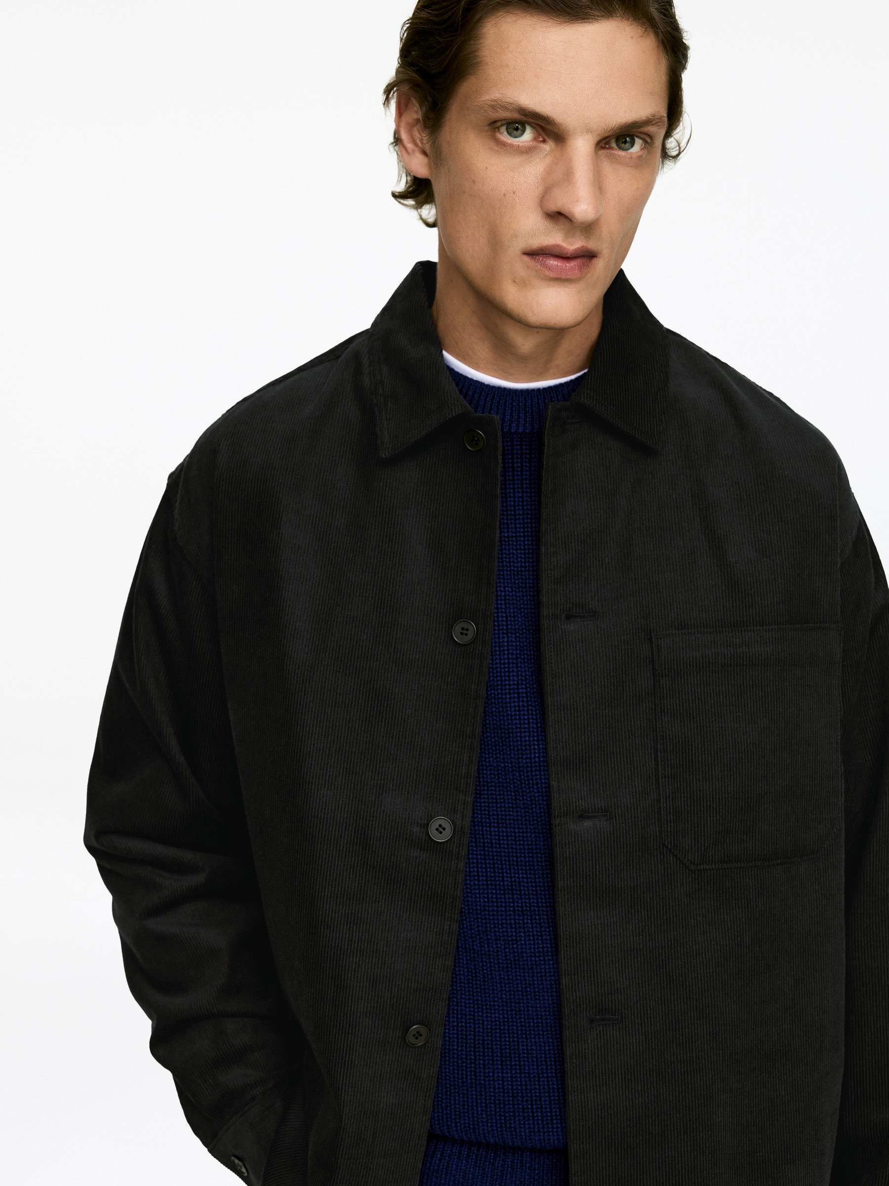 Corduroy Overshirt - Black - Relaxed fit - Men - StillMedia/Lookbook - 4