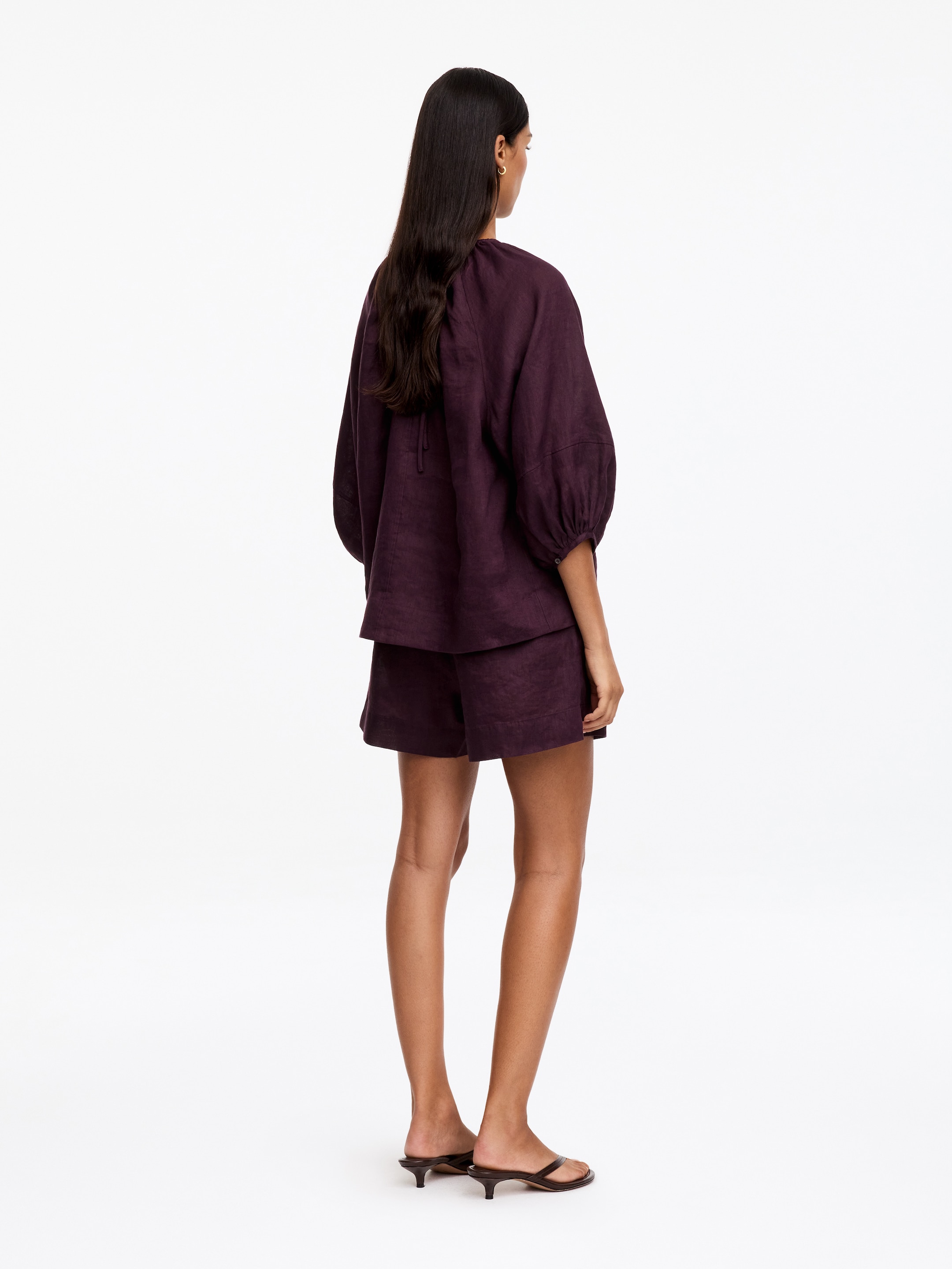 Drawstring Linen Shorts - Dark Purple - Oversized - Women - StillMedia/Lookbook - 2