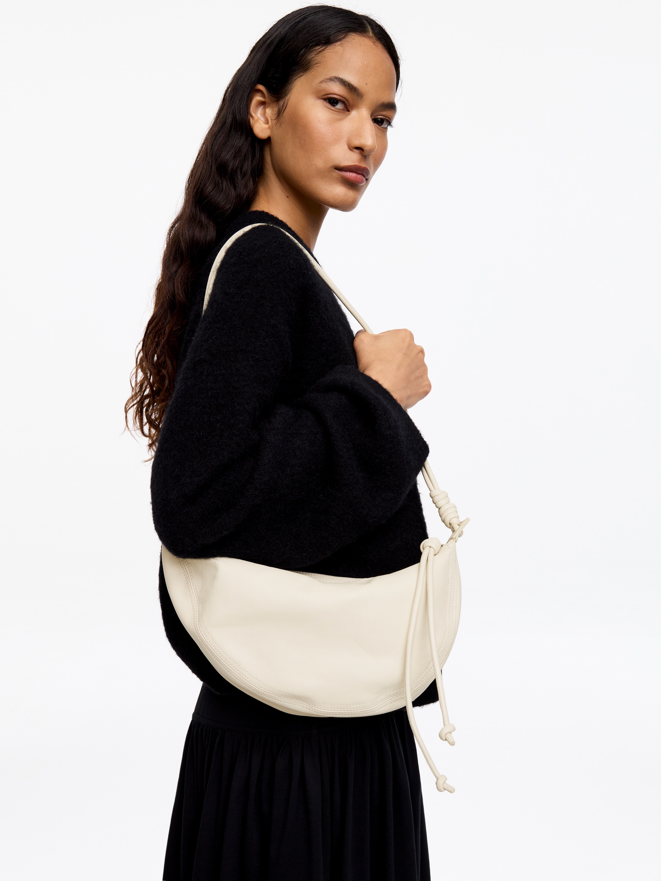 Δερμάτινη Τσάντα Crescent - Μπεζ/Μαύρο