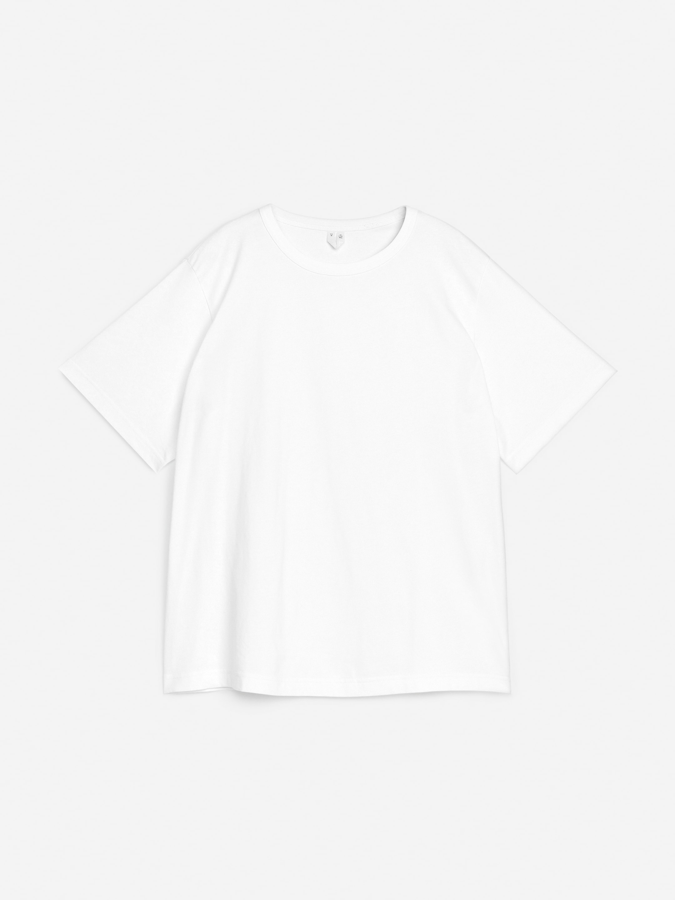 Oversized T-Shirt - White - Oversized - Women - StillMedia/DescriptiveStillLife - 1