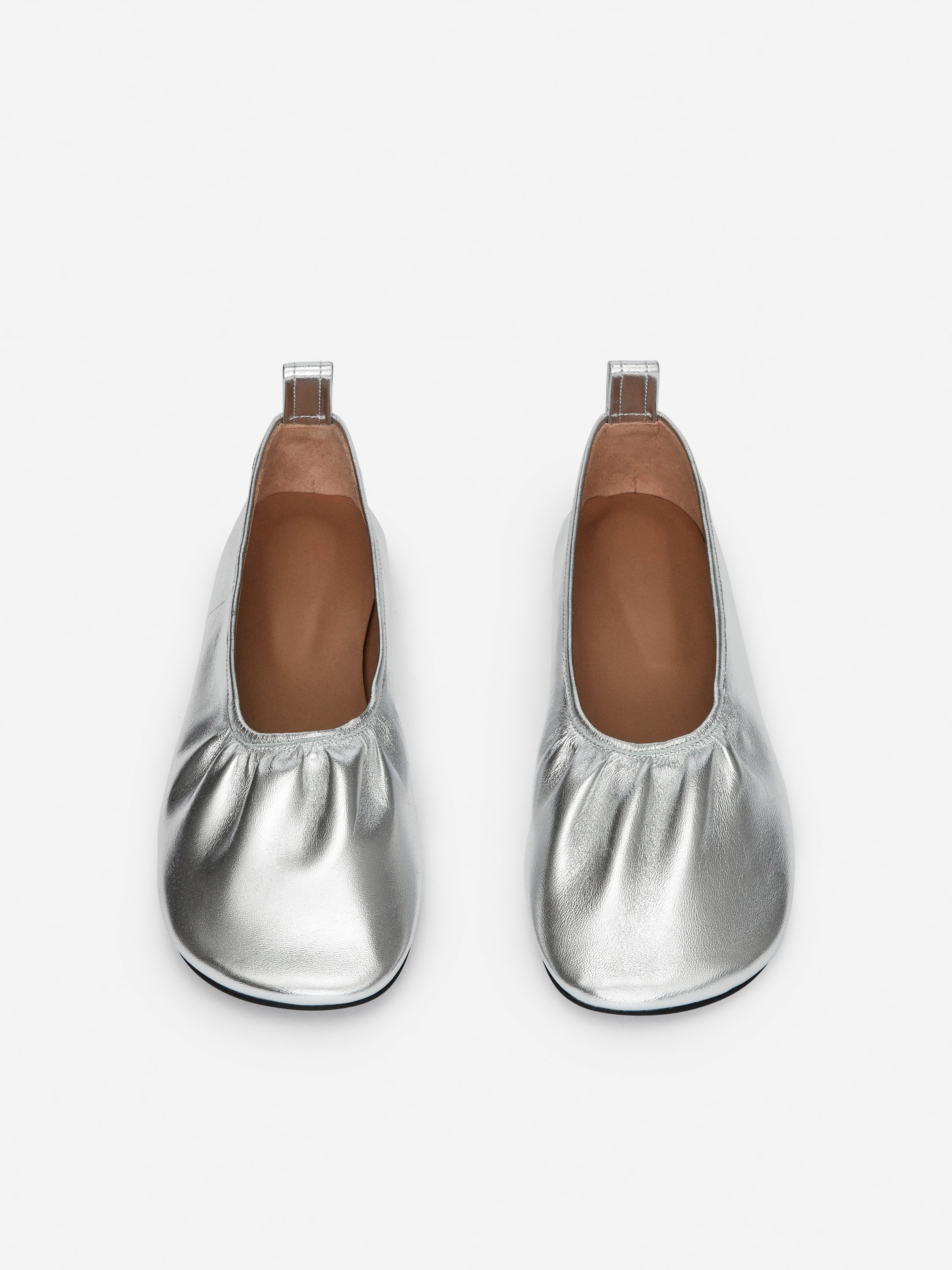 Leather Ballet Flats - Silver - Women - StillMedia/DescriptiveStillLife - 5