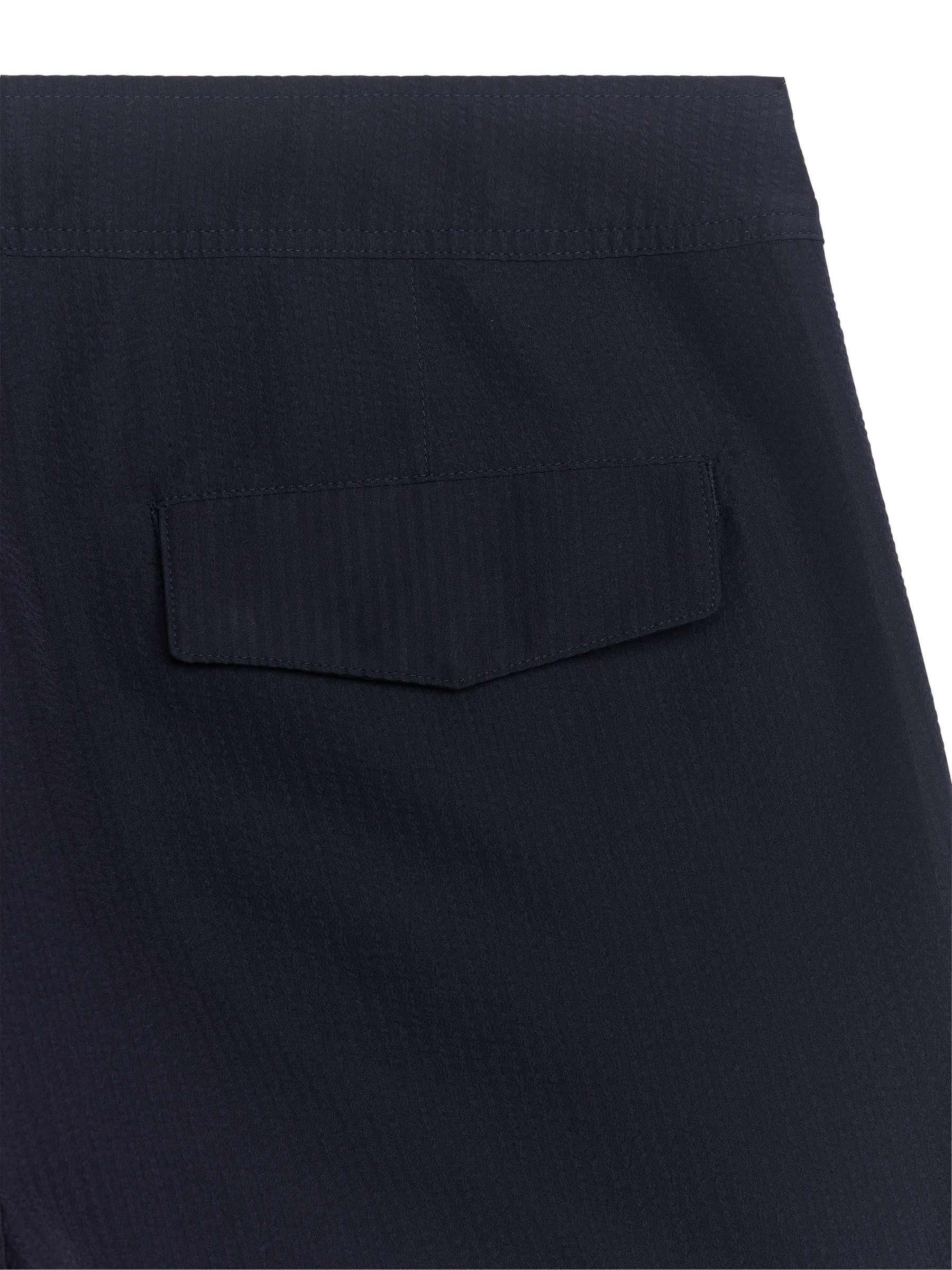 Seersucker Swim Shorts - Dark Blue - Relaxed fit - Men - StillMedia/DescriptiveDetail - 2