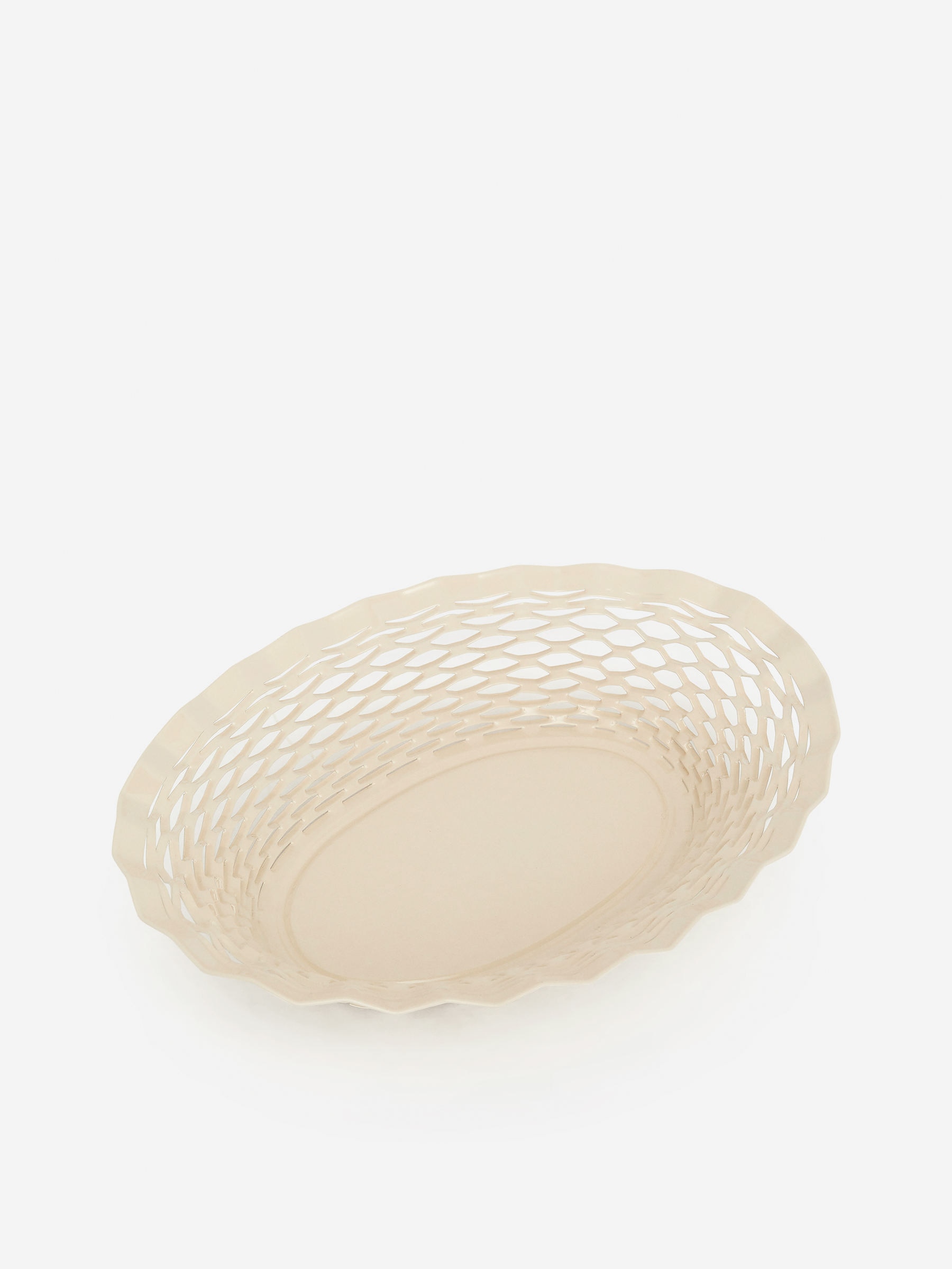 Chevalier Diffusion Serving Bowl - Off White - Homeware - StillMedia/DescriptiveStillLife - 2