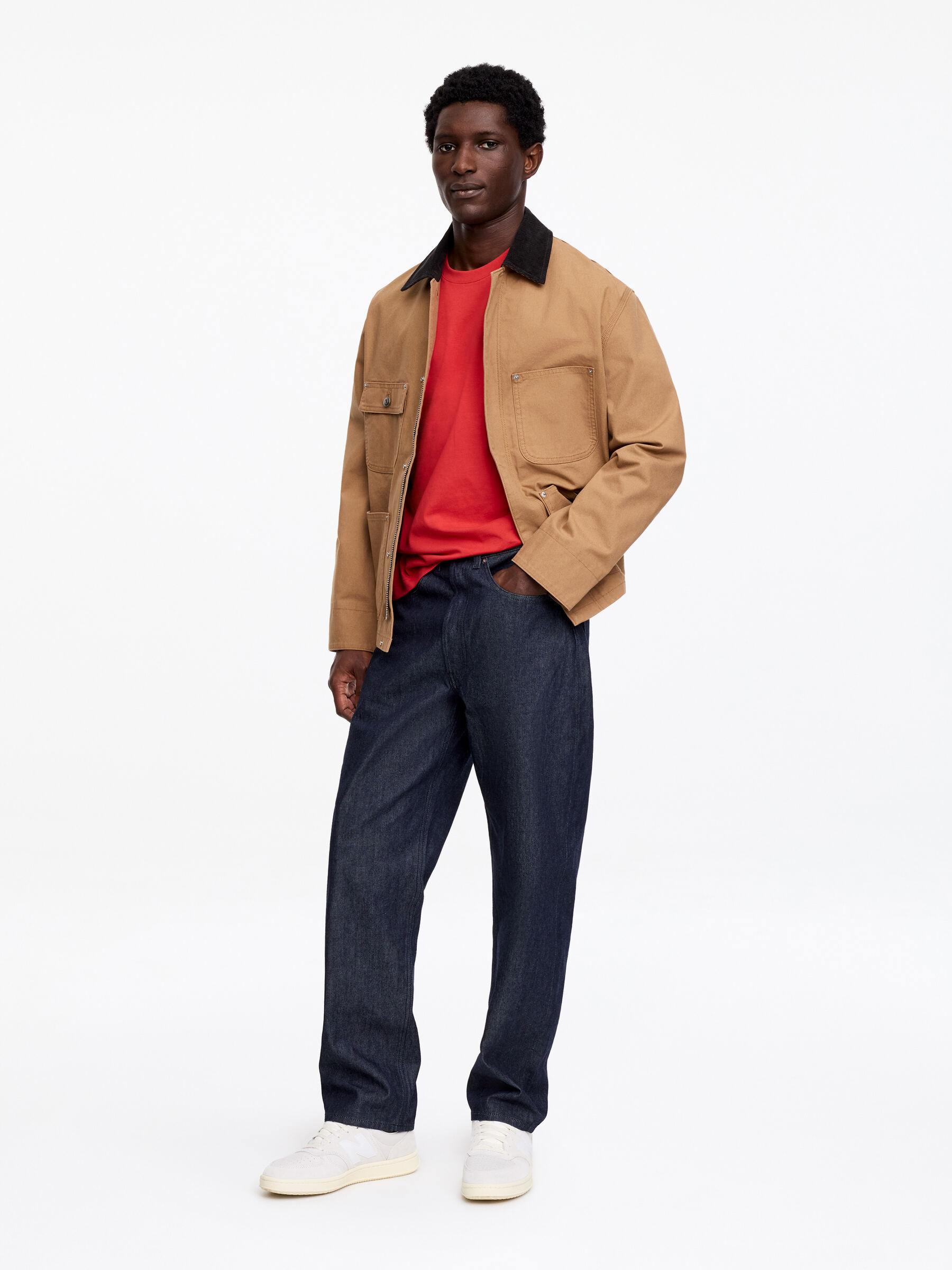 220 GSM Relaxed T-Shirt - Red - Regular fit - Men - StillMedia/Lookbook - 2