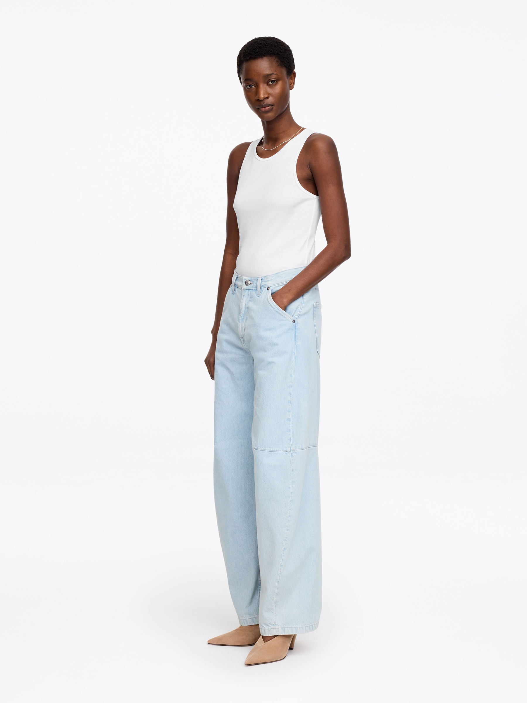 Top de tirantes de tipo deportivo de canalé - Blanco - Corte ajustado - Women - StillMedia/Lookbook - 5