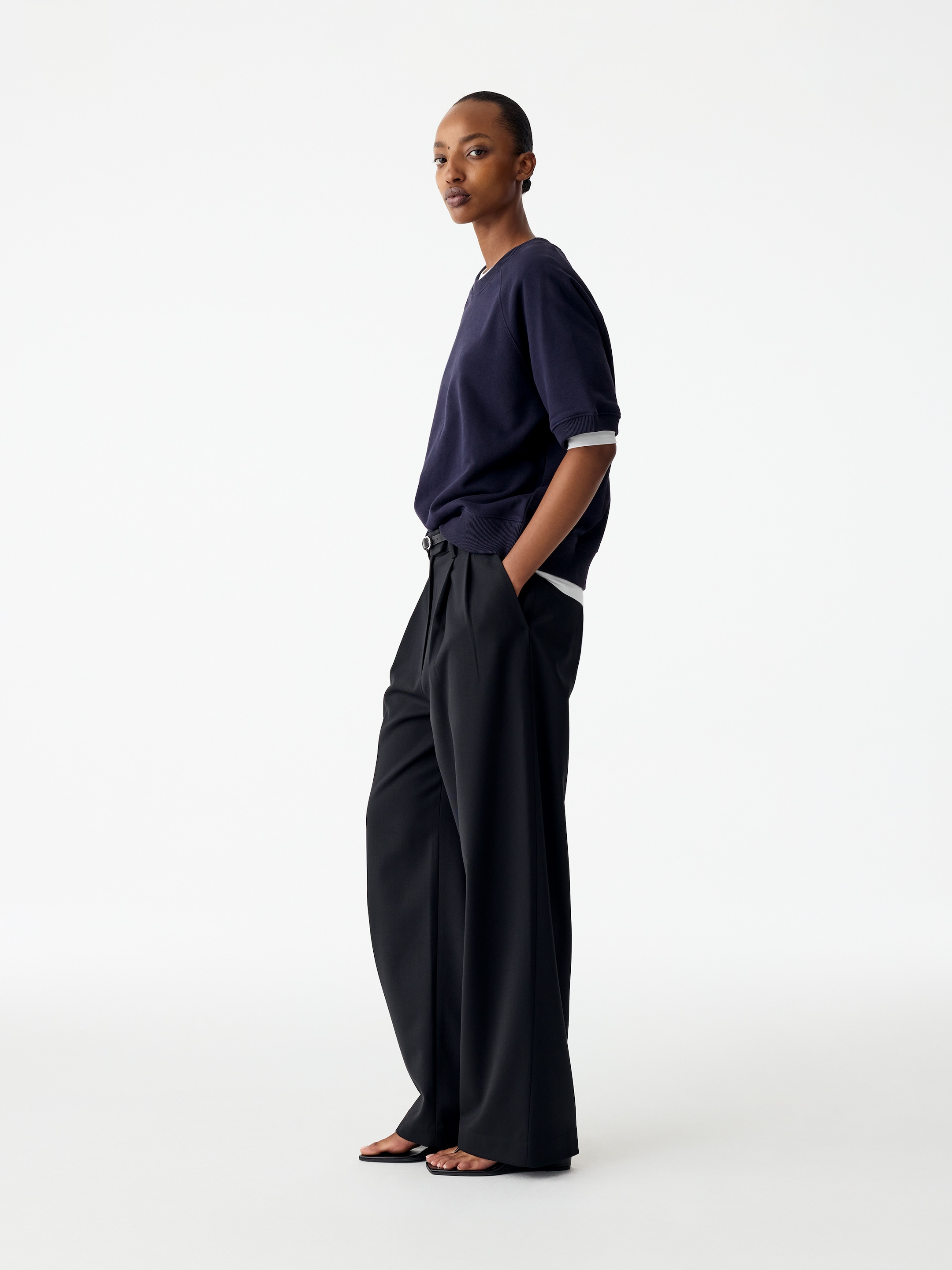 French Terry Sweatshirt - Dark Blue - Regular fit - women - StillMedia/Lookbook - 9