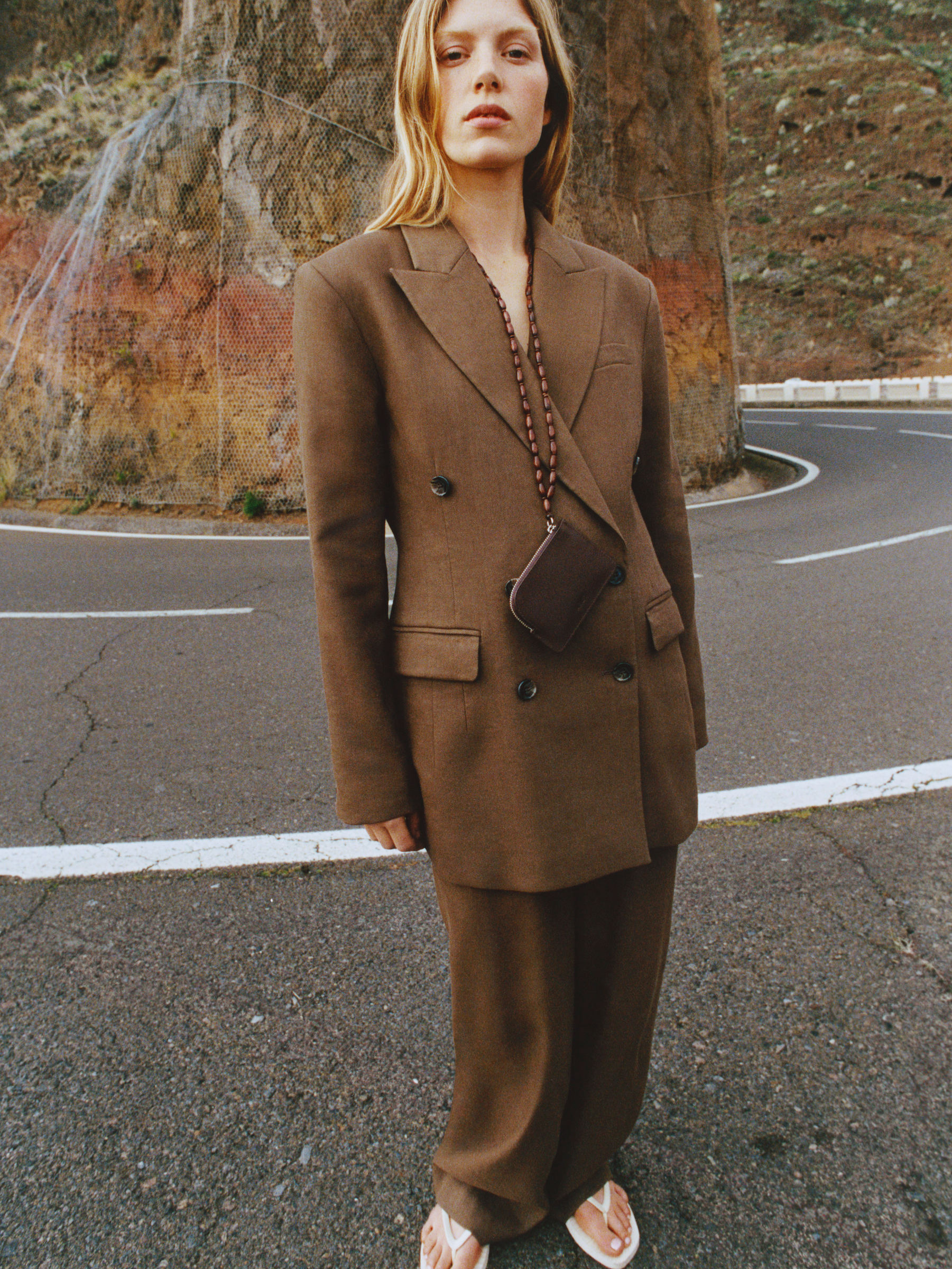 Vida skräddade byxor - Mörkbeige - Loose fit - Women - StillMedia/Environmental - 1