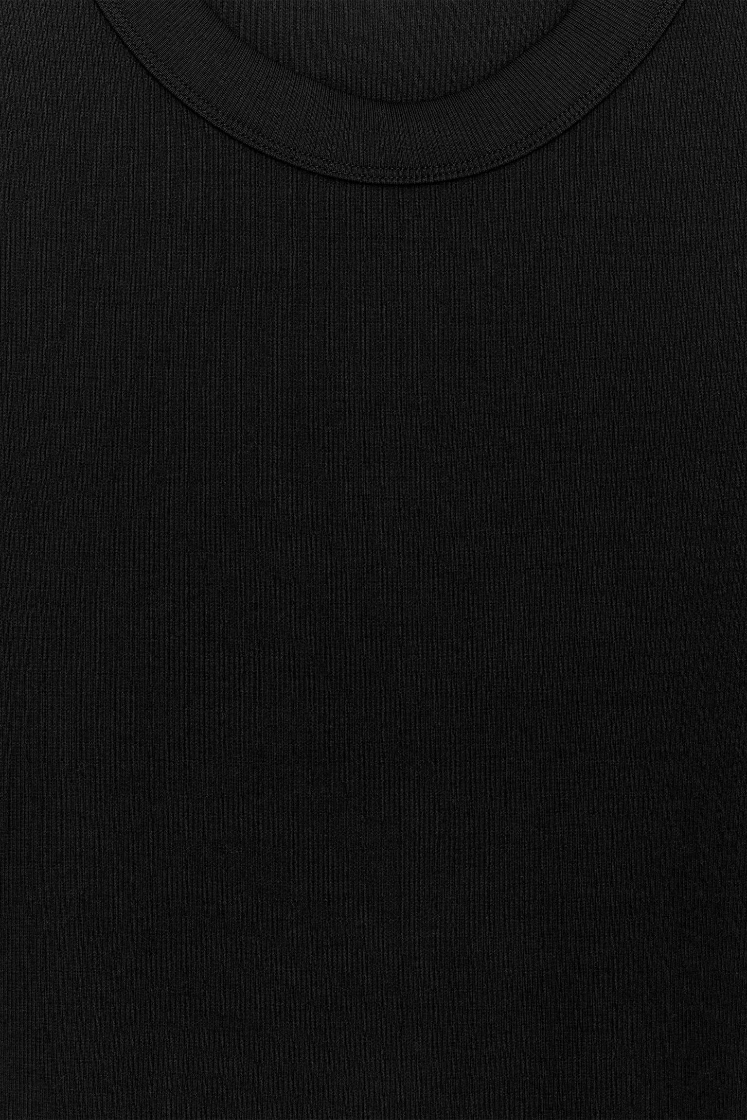 Ribbad topp - Svart/Vit/Röd - 6