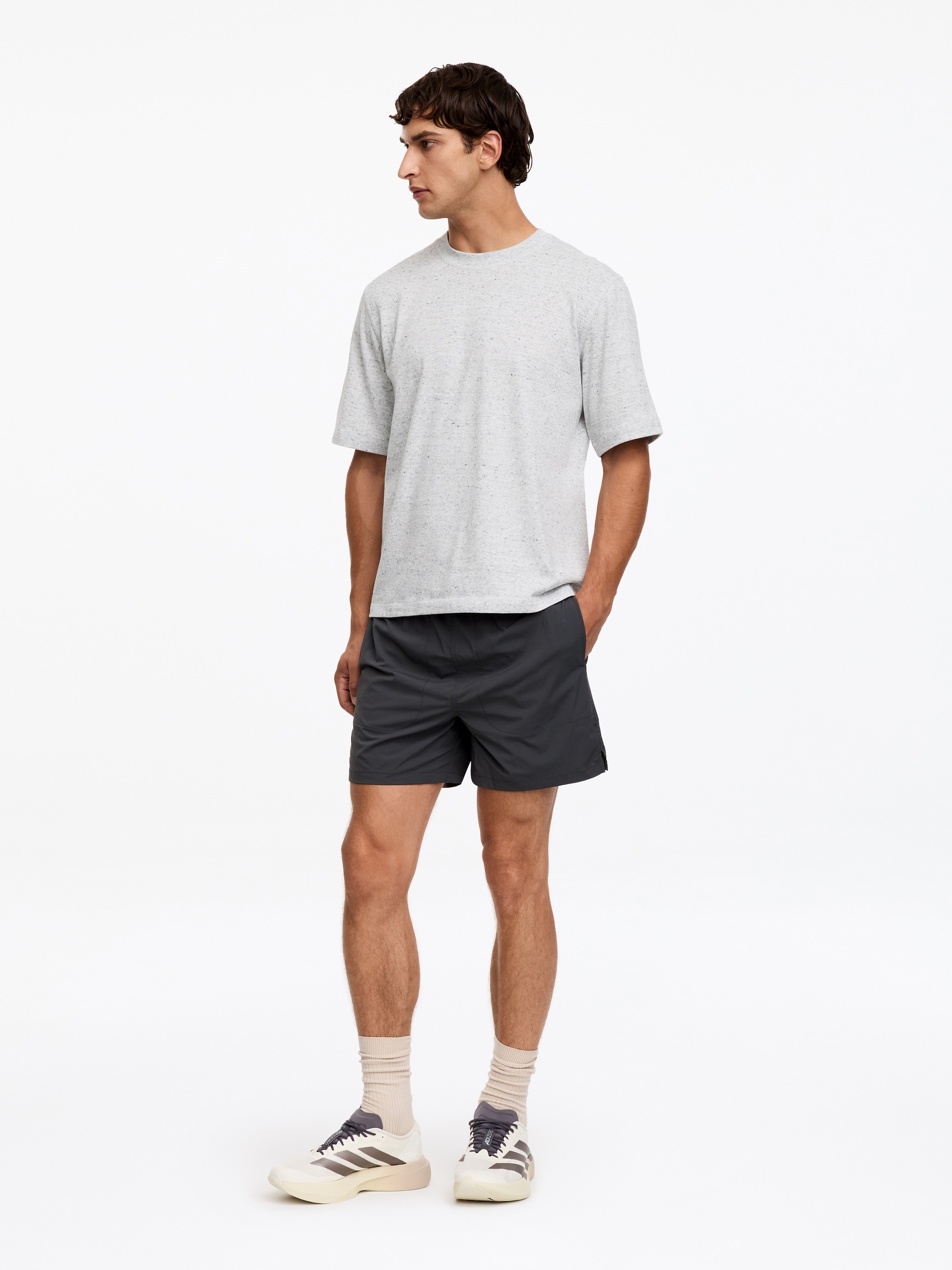 ARKET ACTIVE Soft T-Shirt - Grey Melange - Regular fit - men - StillMedia/Lookbook - 3