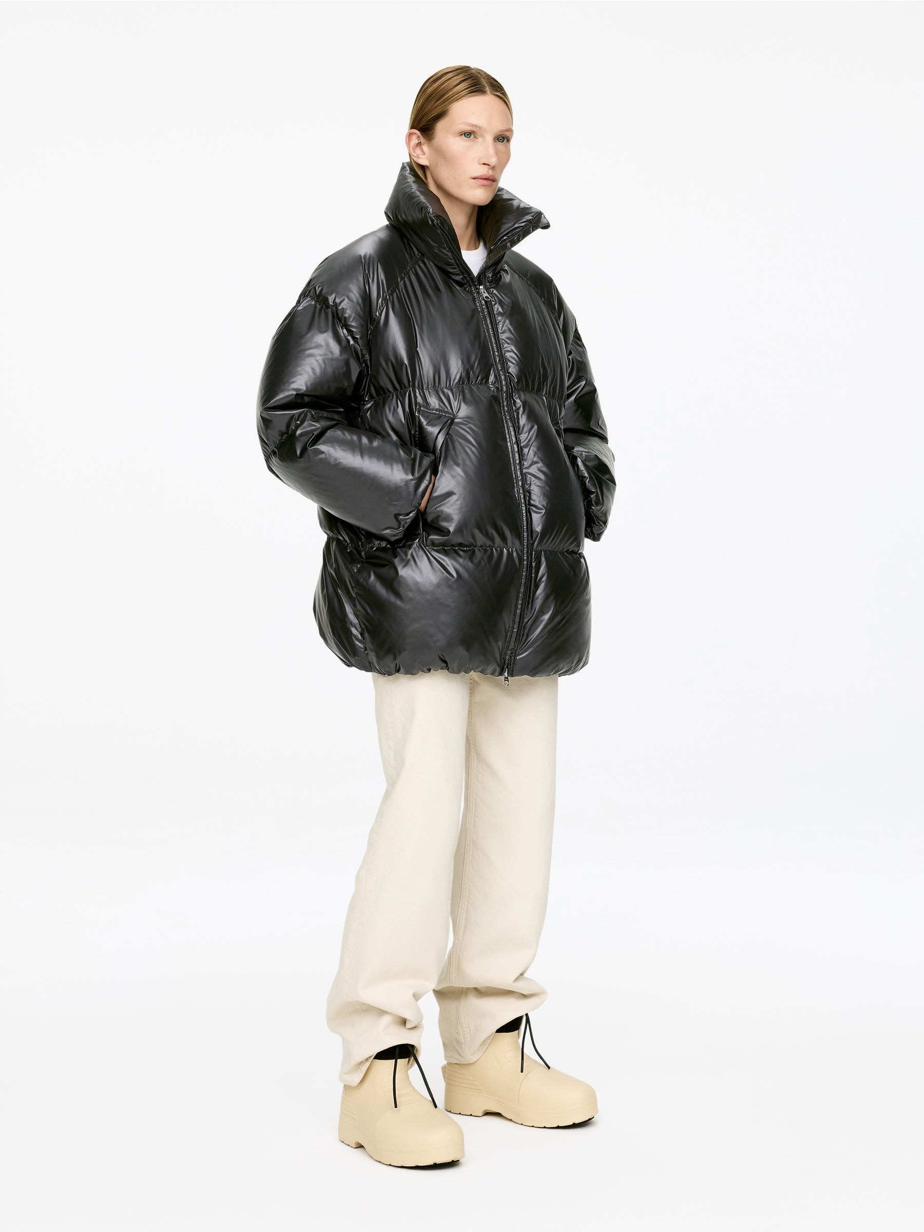 Pufferjacka, Upcycled Down - Svart - Oversized - Women - StillMedia/Lookbook - 4