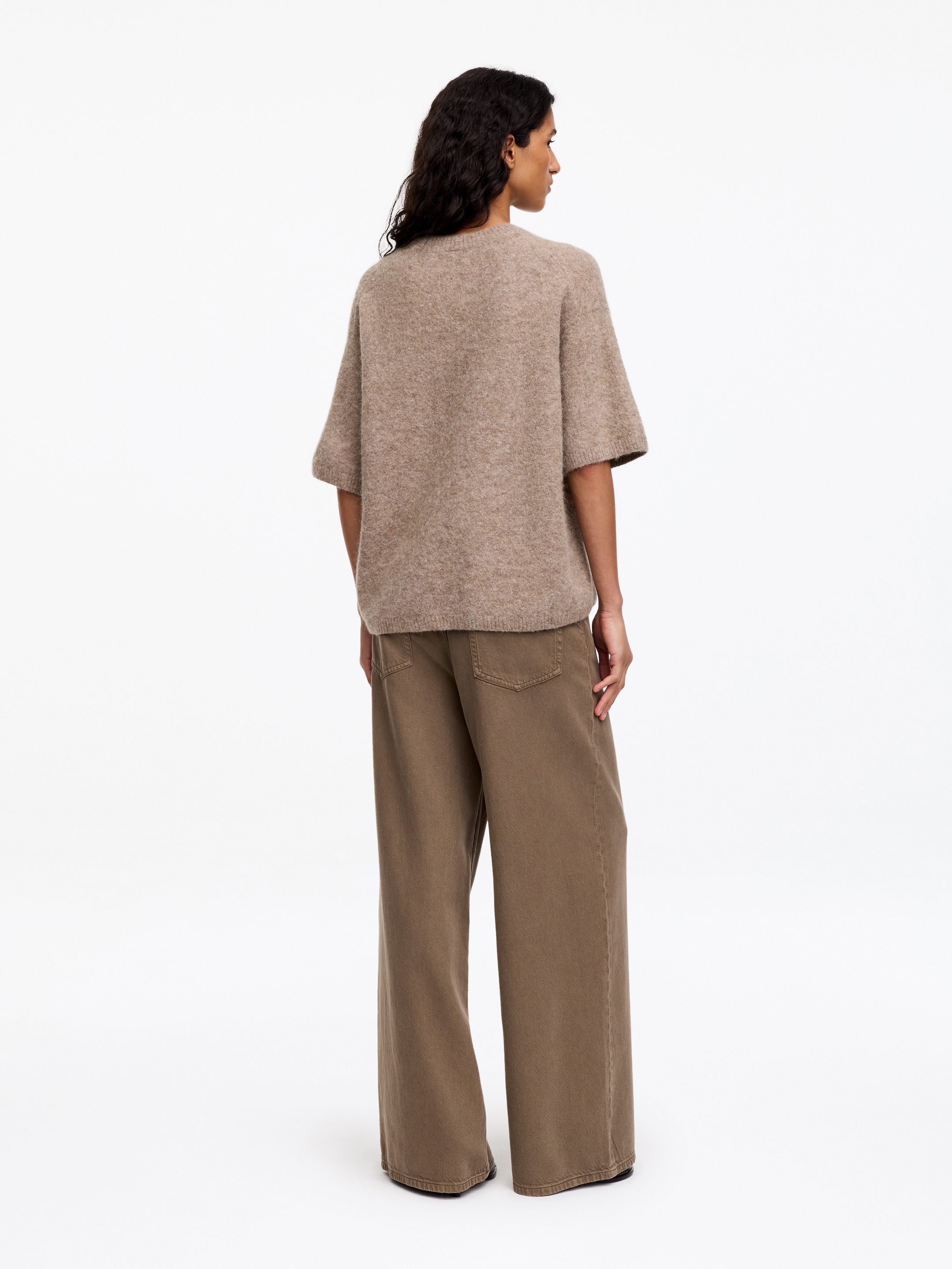 Alpaca-Wool Blend Jumper - Light Taupe - Loose fit - women - StillMedia/Lookbook - 3
