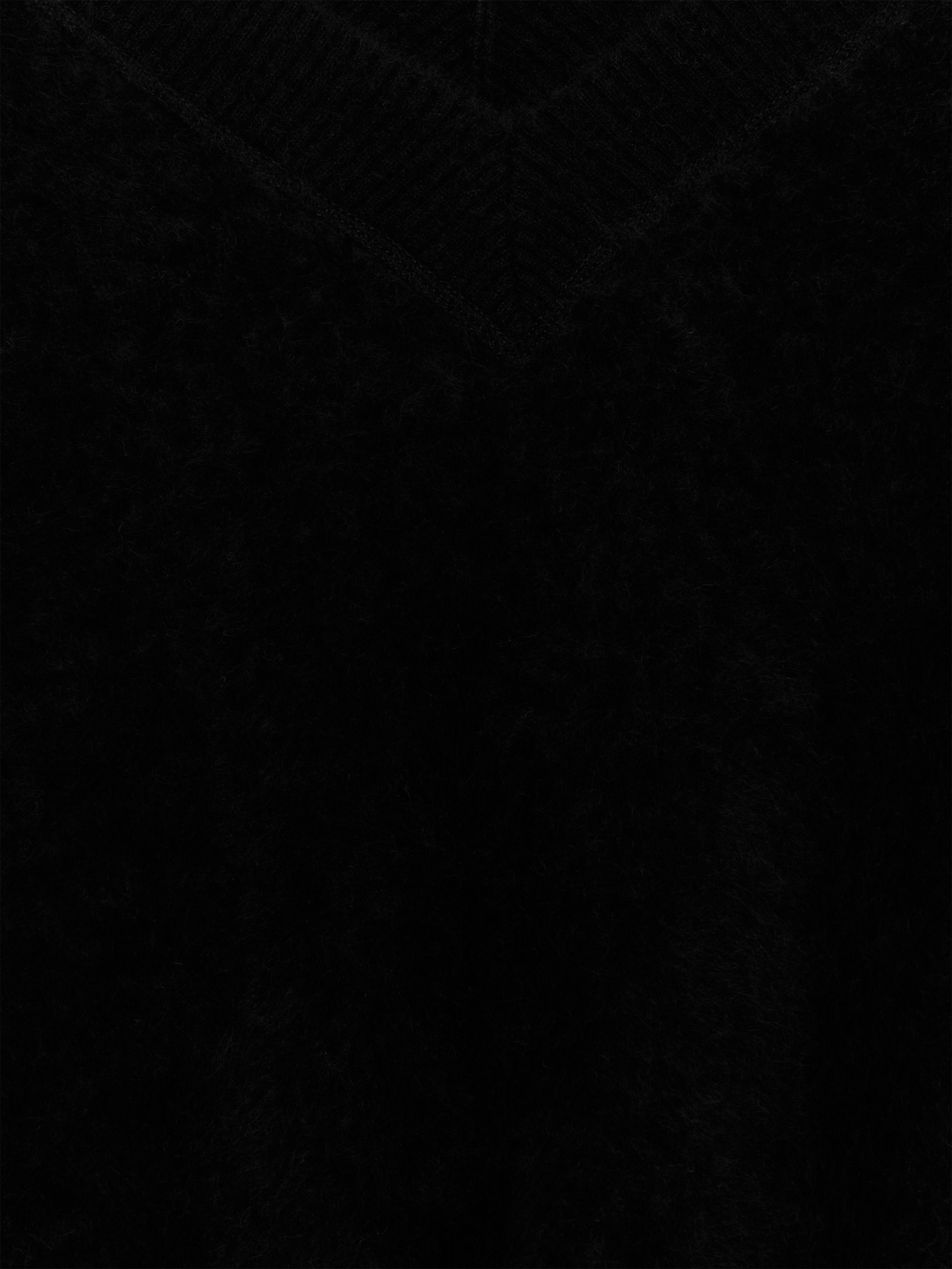 V-Neck Pure Cashmere Jumper - Black - Regular fit - Women - StillMedia/DescriptiveStillLife - 1