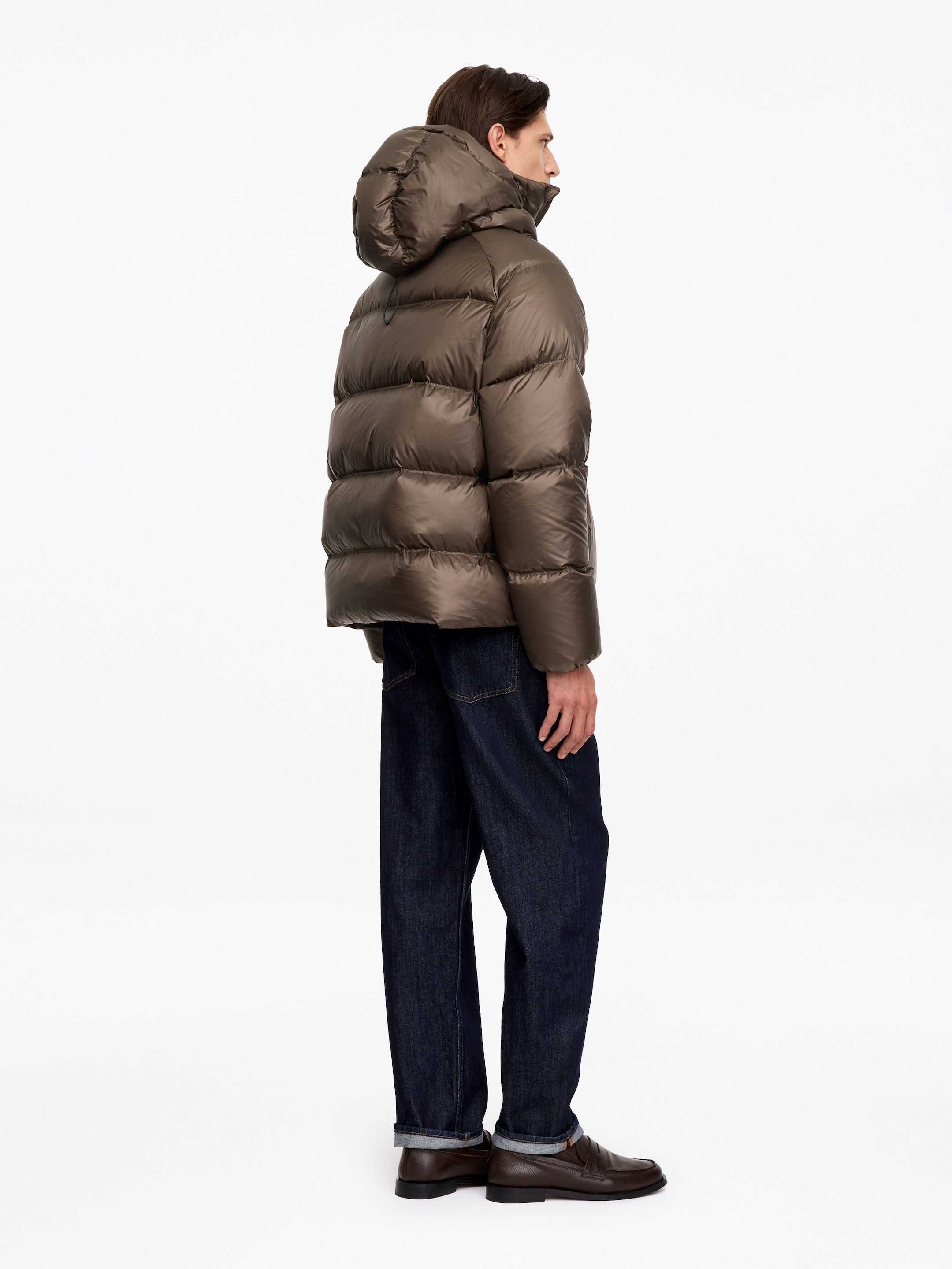 ARKET ACTIVE Hooded Re:Down Puffer - Brown - Regular fit - men - StillMedia/Lookbook - 5