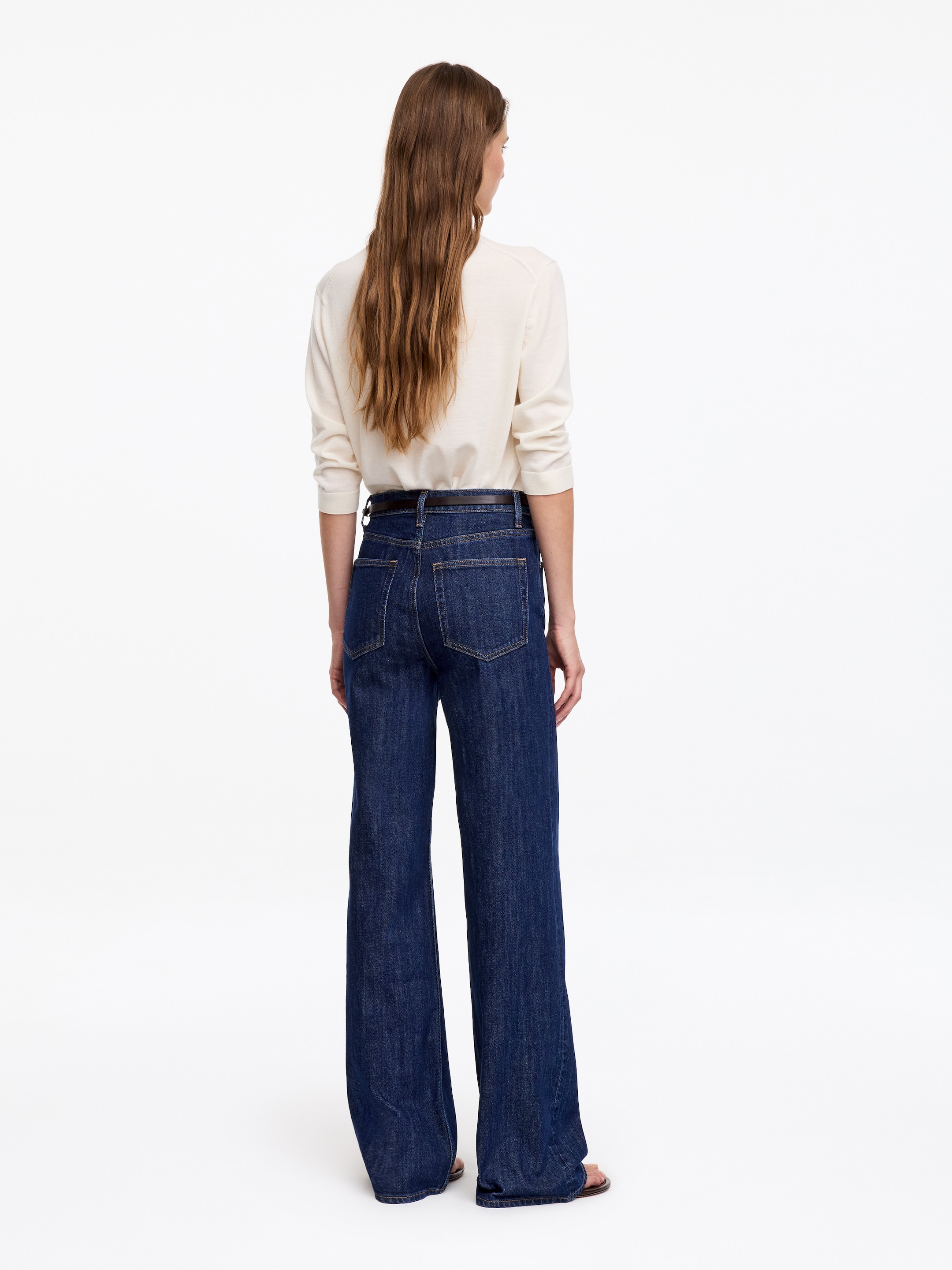 LUPINE Flared Jeans - Blue - women - StillMedia/Lookbook - 3