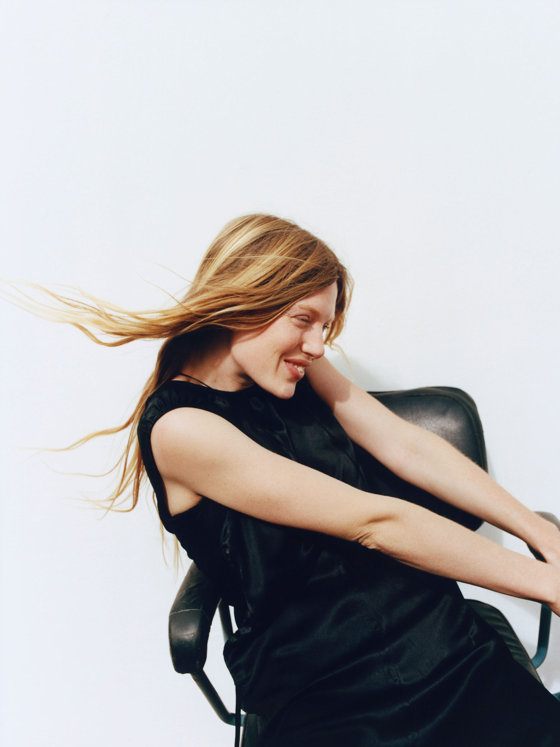 Satin Dress - Black - Slim fit - Women - StillMedia/Environmental - 1