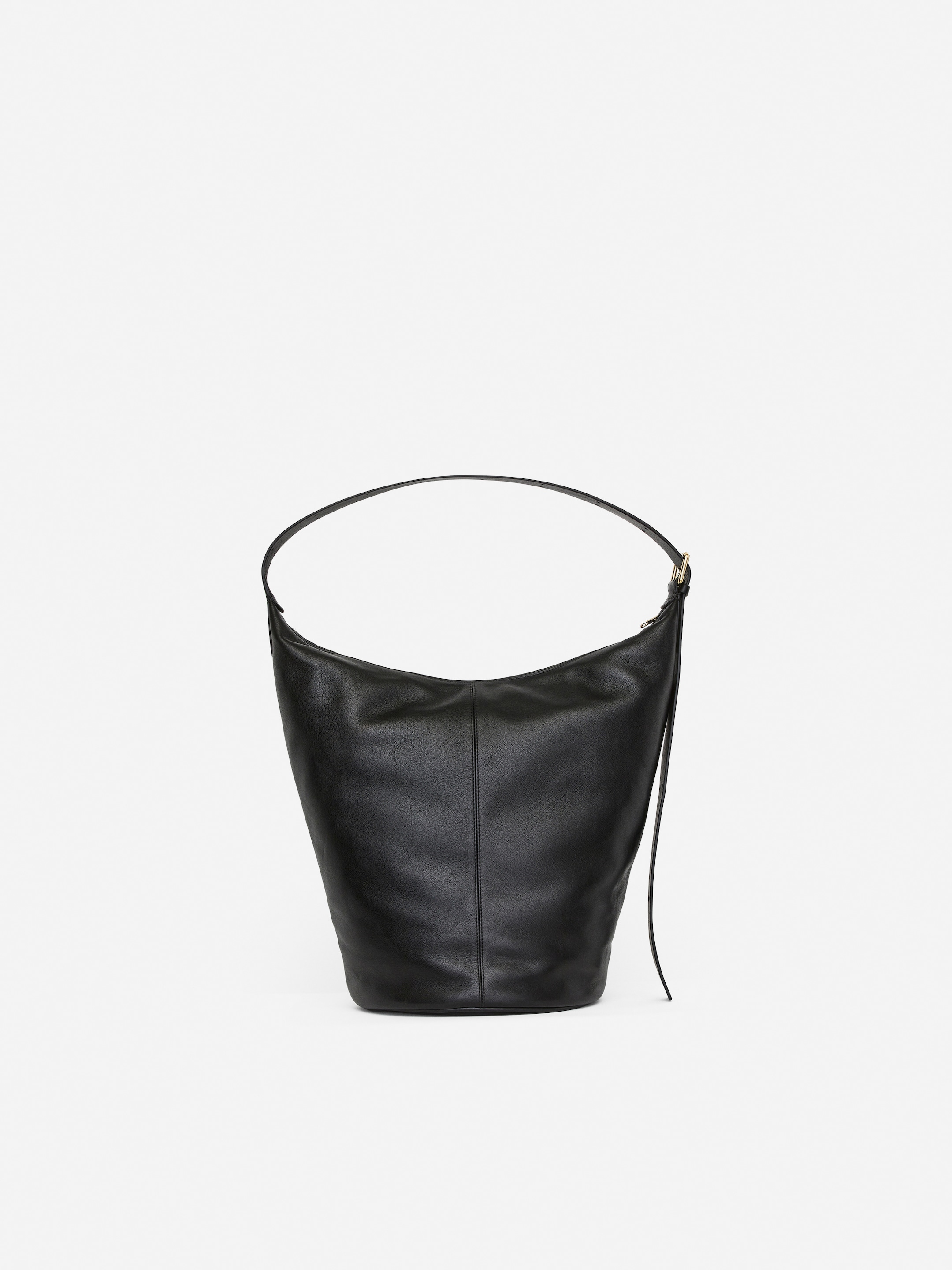 Large Leather Bucket Bag - Black - Women - StillMedia/DescriptiveStillLife - 5