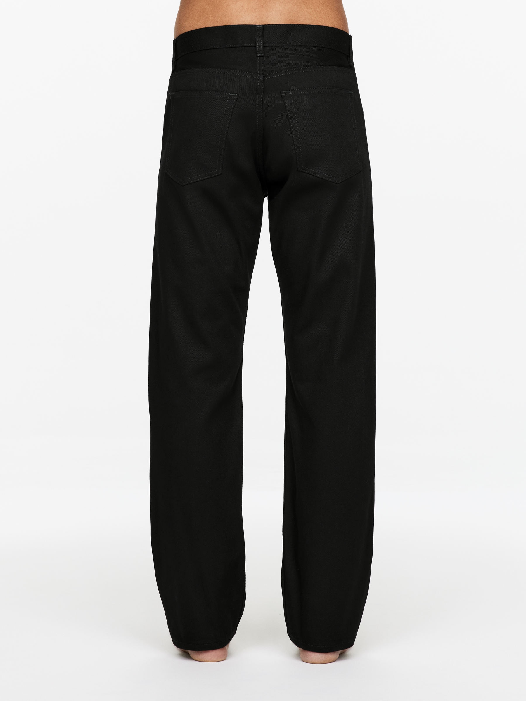 OCEAN Loose Straight Jeans - Black - Loose fit - Men - StillMedia/Lookbook - 9