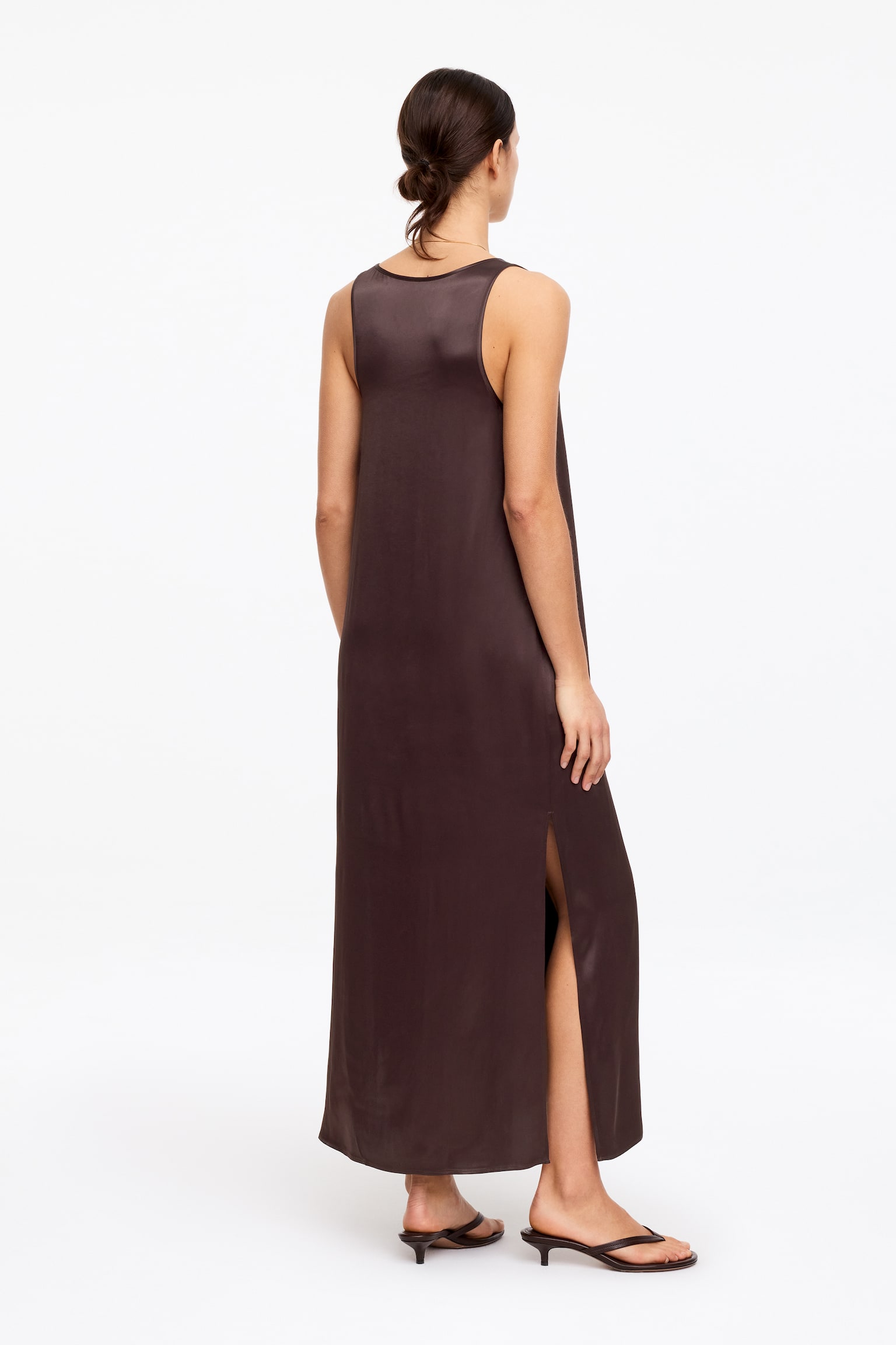 Abito in raso senza maniche - Marrone - 3
