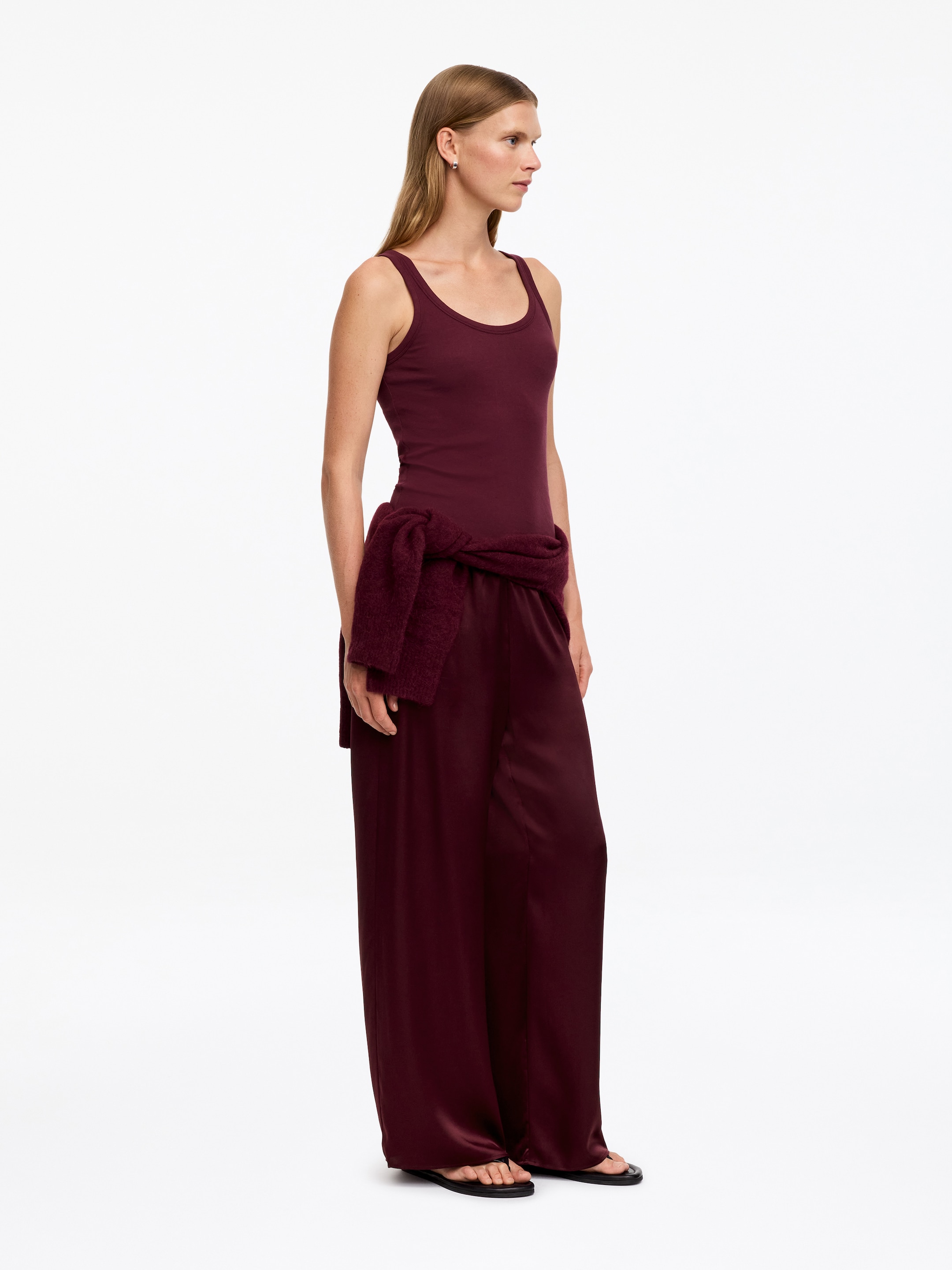 Silk Satin Trousers - Dark red - Regular fit - women - StillMedia/Lookbook - 4