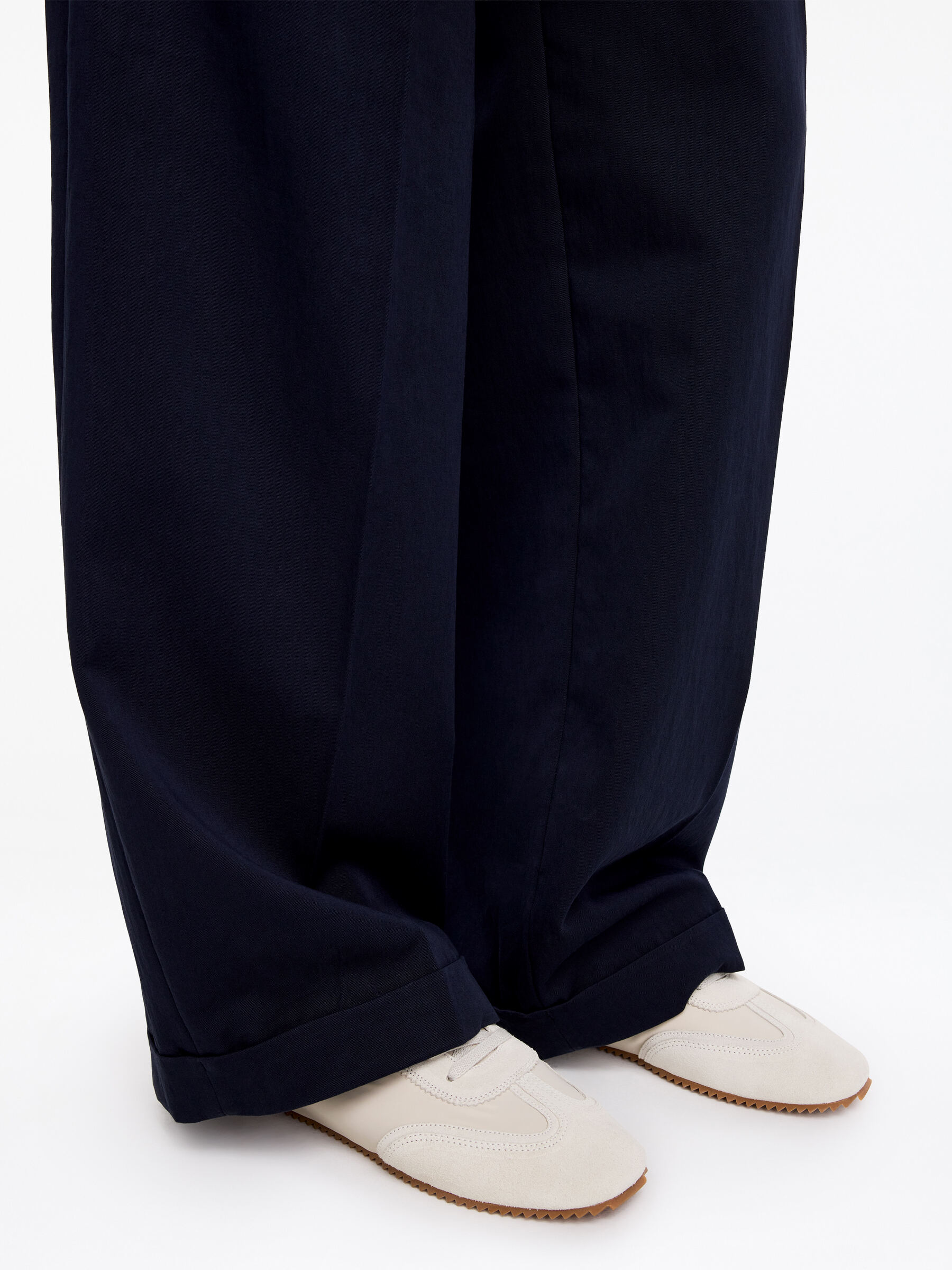 Baskets en nylon et cuir-#dcd6cb-19799