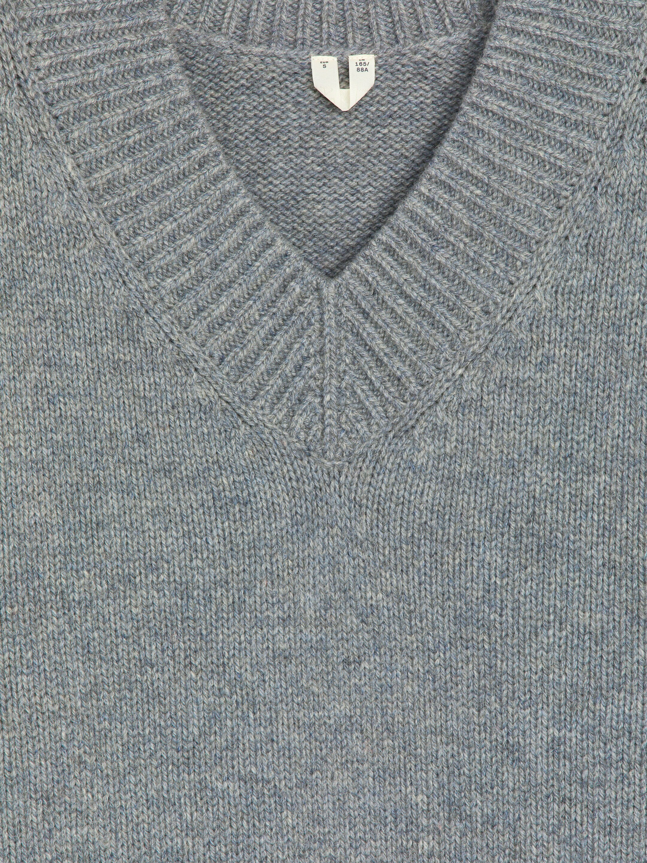 Zobacz większy obraz: Wełniana kamizelka z wycięciem w szpic - Szary - ONA | H&M PL 2