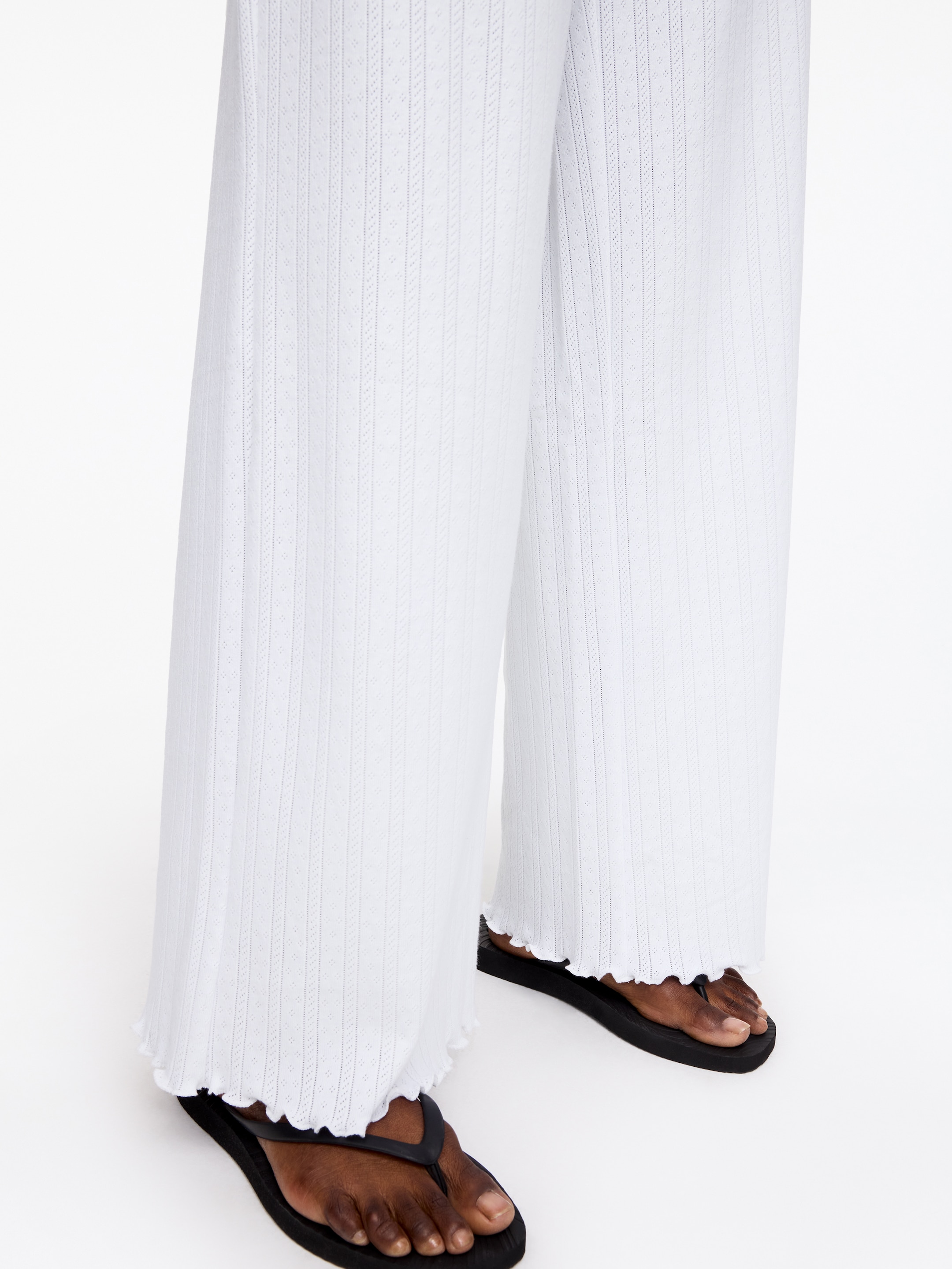 Pointellestickade byxor - Vit - Regular fit - Women - StillMedia/Lookbook - 3