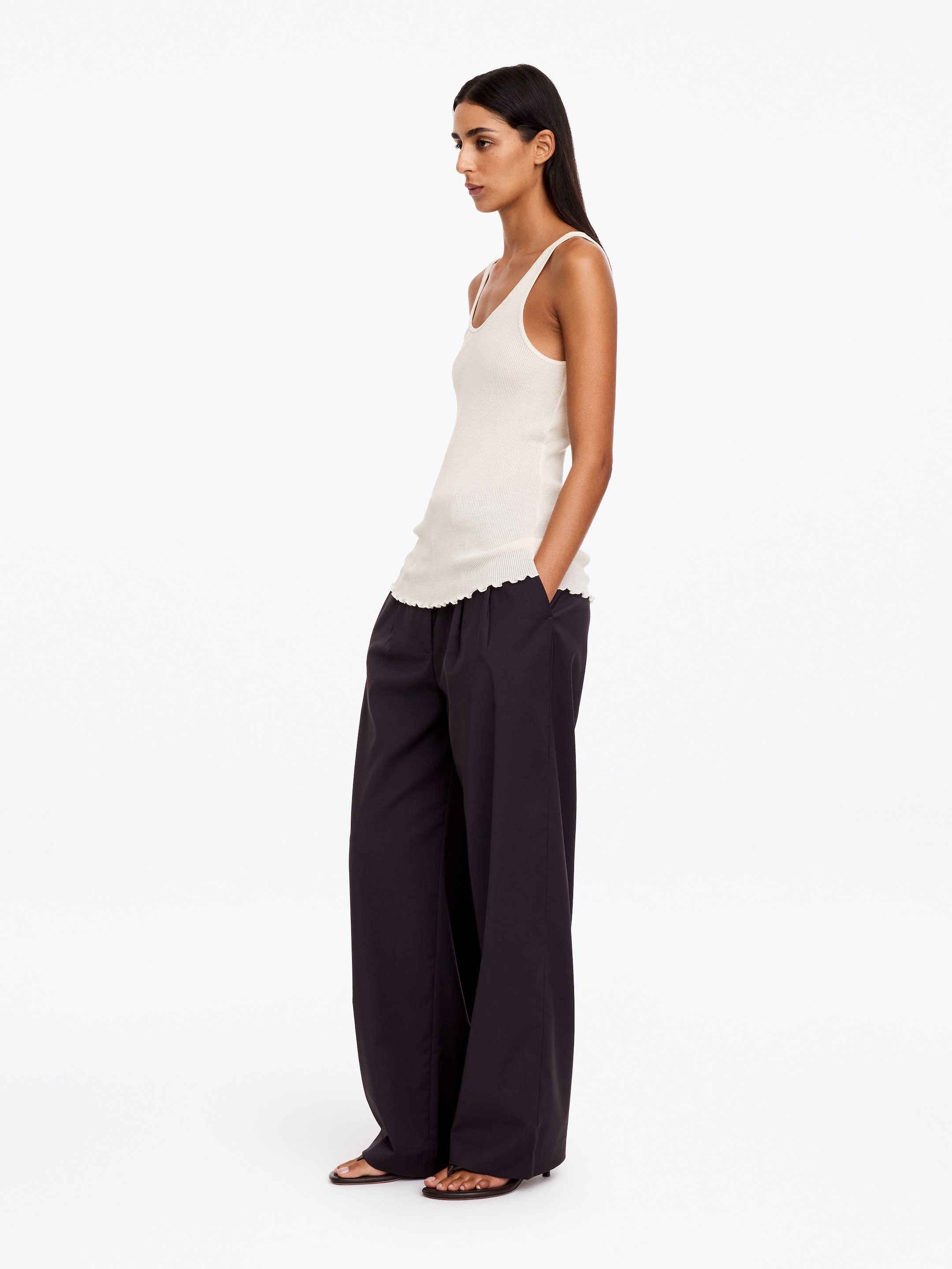 Tanktop aus Wolle und Seide - Cremeweiß - Slim Fit - women - StillMedia/Lookbook - 7