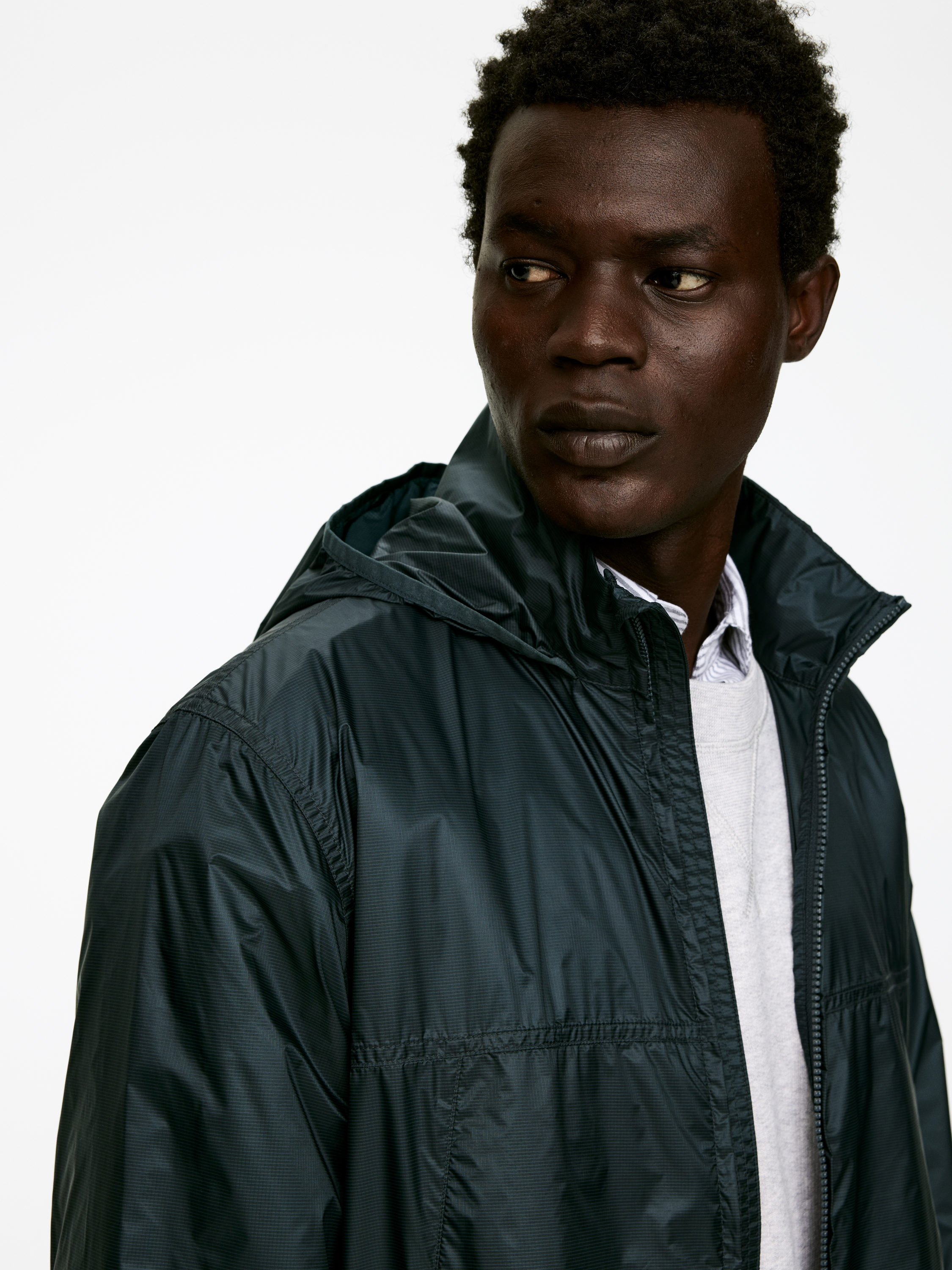 Nylon Windbreaker - Green - Regular fit - Men - StillMedia/Lookbook - 7