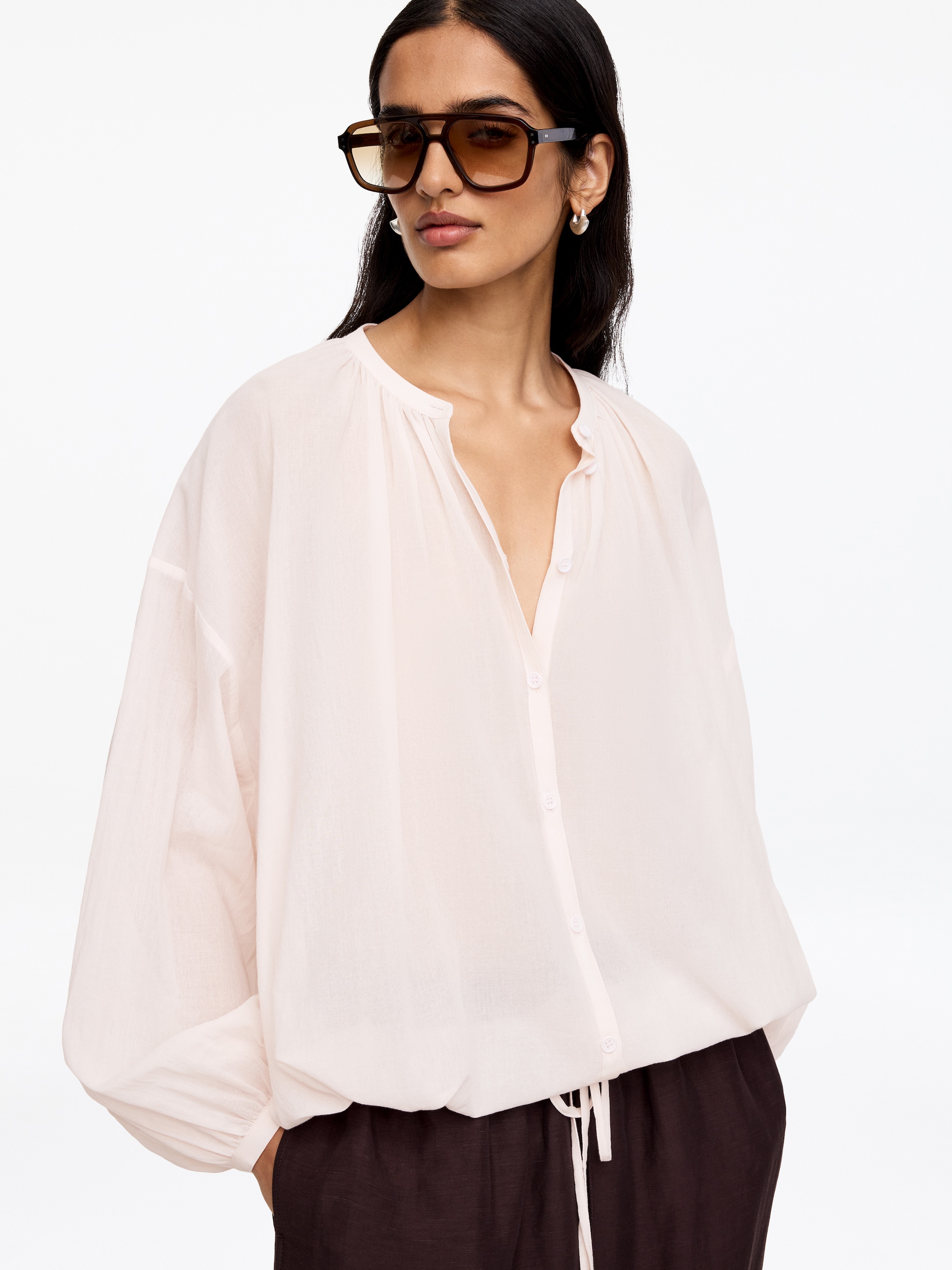 Crepe Drawstring Blouse - Light Pink - Loose fit - Women - StillMedia/Lookbook - 3