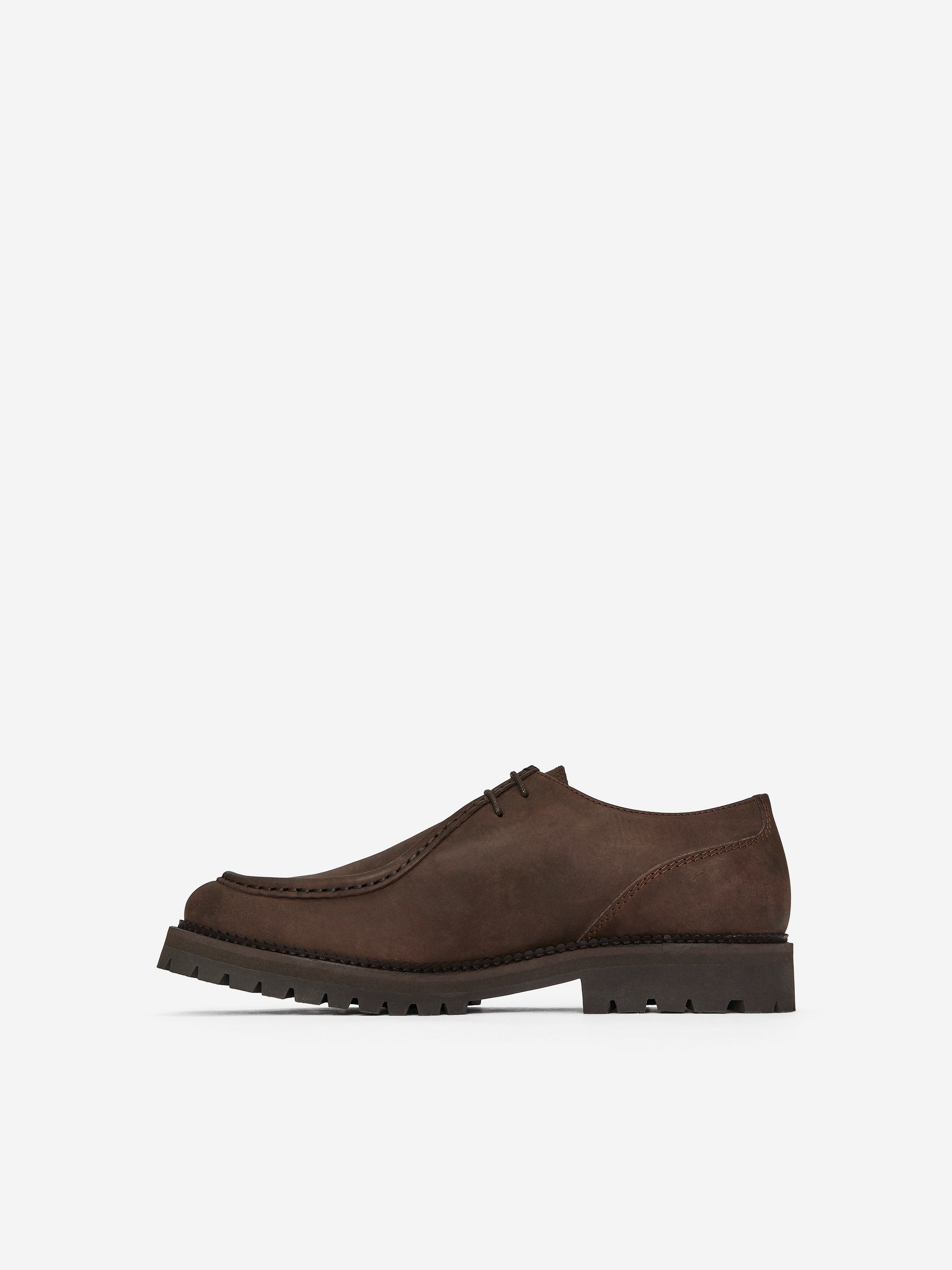 Moc-Toe Leather Shoes - Dark Brown - Men - StillMedia/DescriptiveStillLife - 2