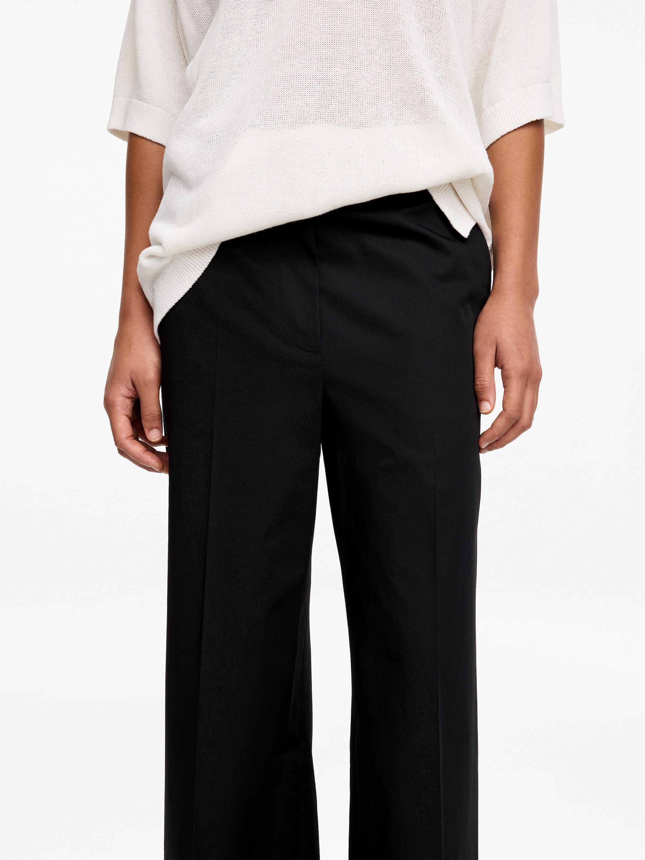 High-Waist Chino Trousers - Noir - Regular fit - Femme - StillMedia/Lookbook - 2