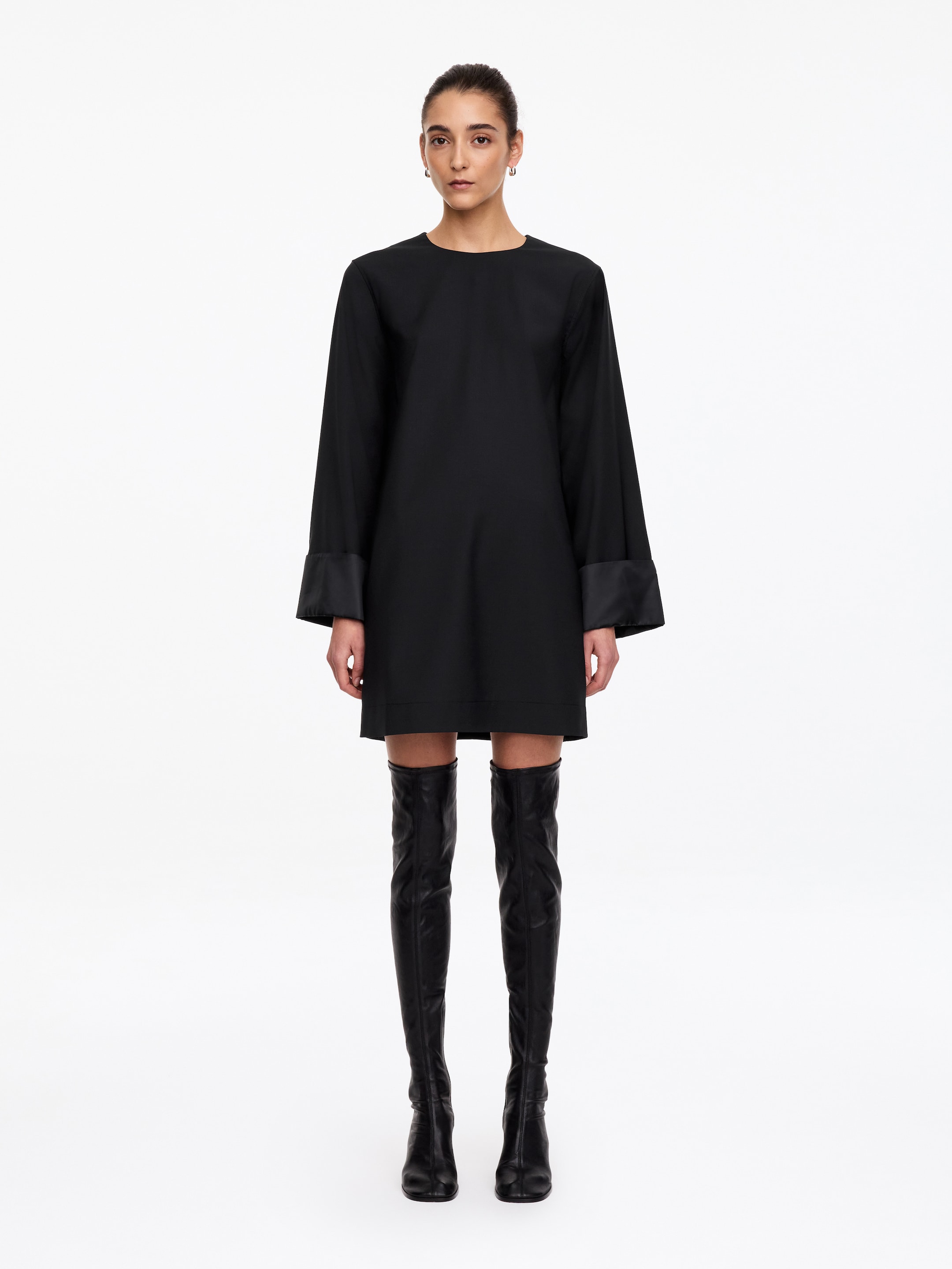 Long-Sleeved Mini Dress-Black-20991