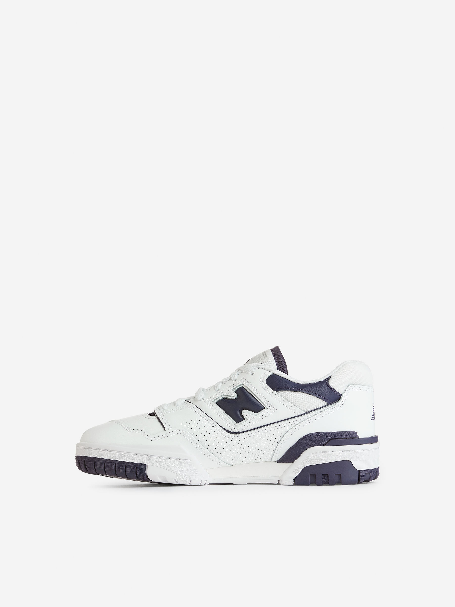 New Balance 550 Trainers - White/Navy - Women - StillMedia/DescriptiveStillLife - 4