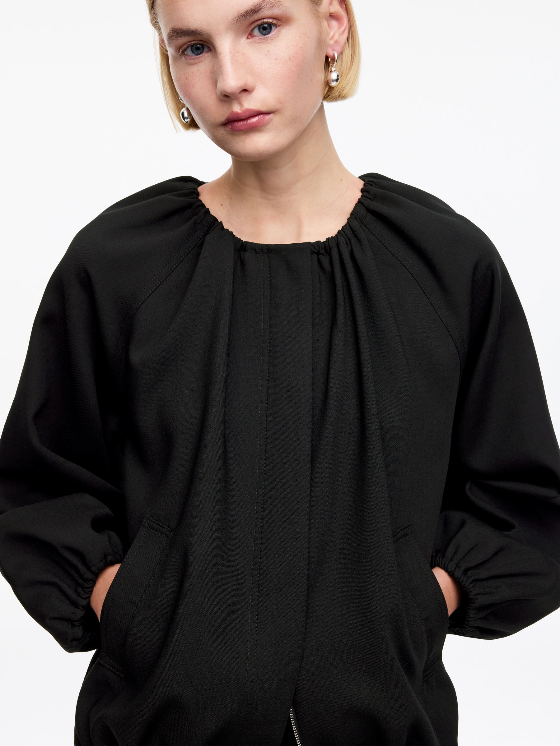 Bubble-Hem Jacket - Black - Relaxed fit - Women - StillMedia/Lookbook - 9