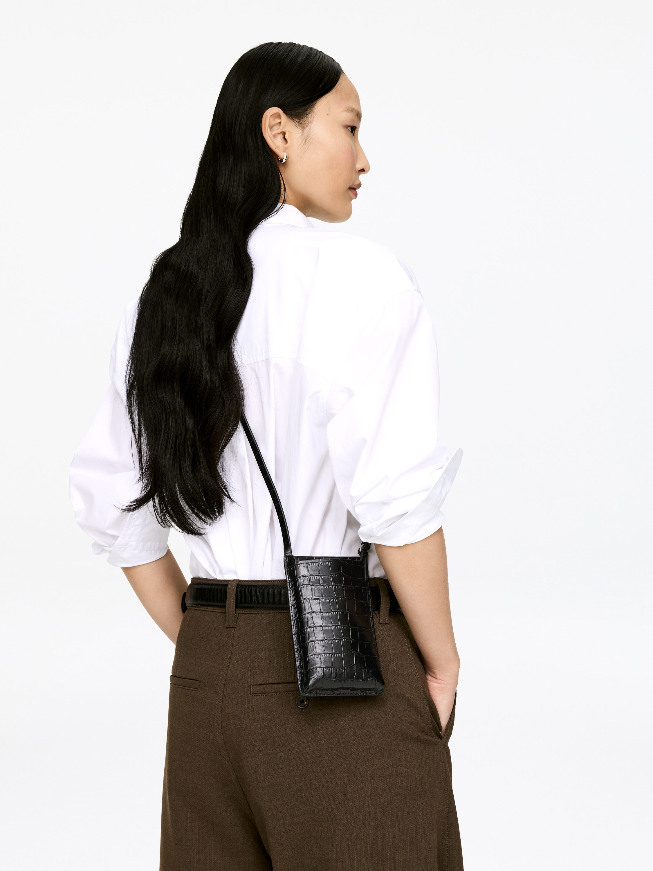 Leather Phone Case - Black - Women - StillMedia/Lookbook - 3