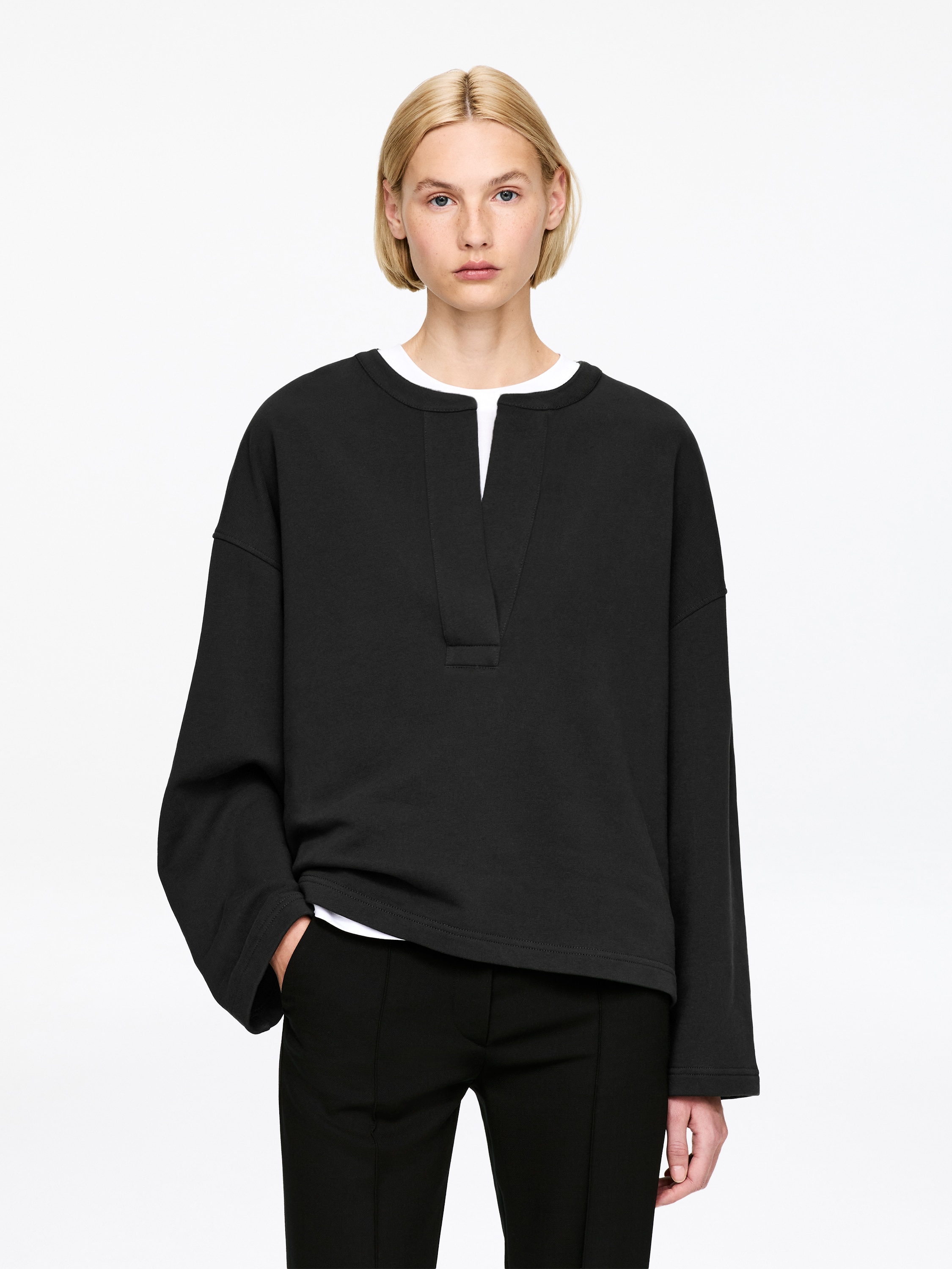 Open-Placket Sweatshirt - Black