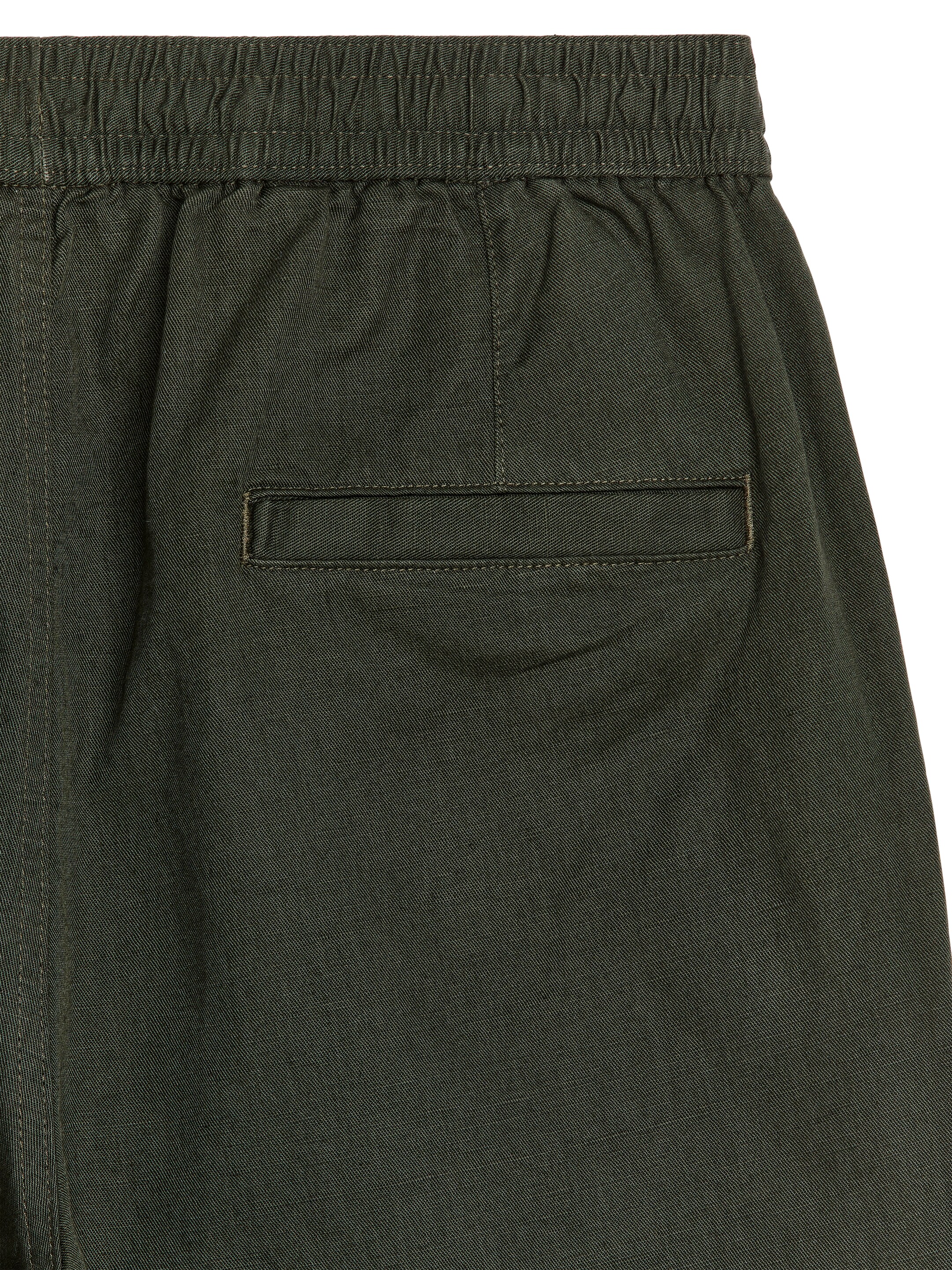 View larger image: Cotton-Linen Drawstring Shorts - Dark Green - Men | H&M GB 2