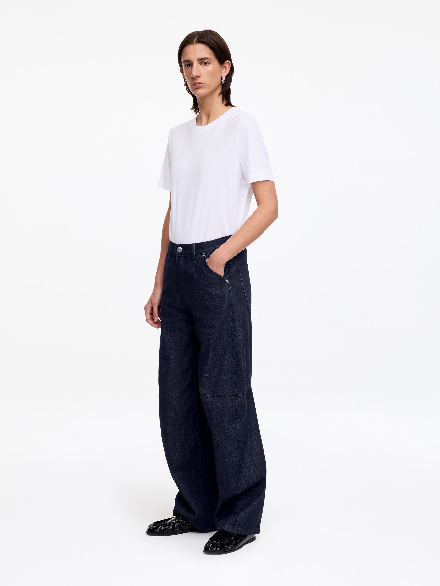 PINE Relaxed Barrel Jeans - Dark Blue - Relaxed fit - Women - StillMedia/Lookbook - 5